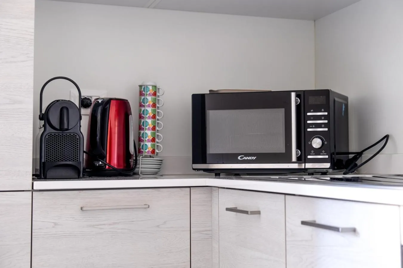 Coffee/tea facilities in Home Hotel