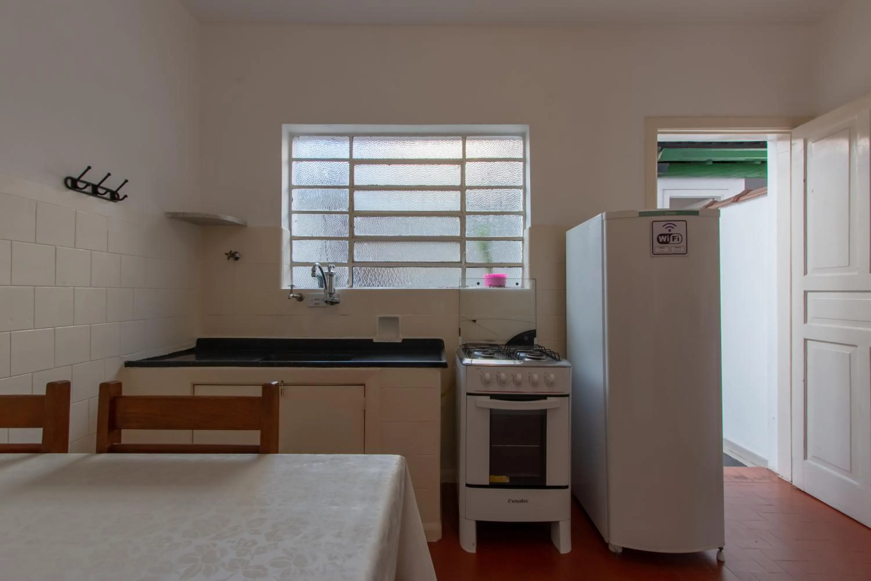 Kitchen or kitchenette, Bed in Casa no Tatuapé São Paulo - SP