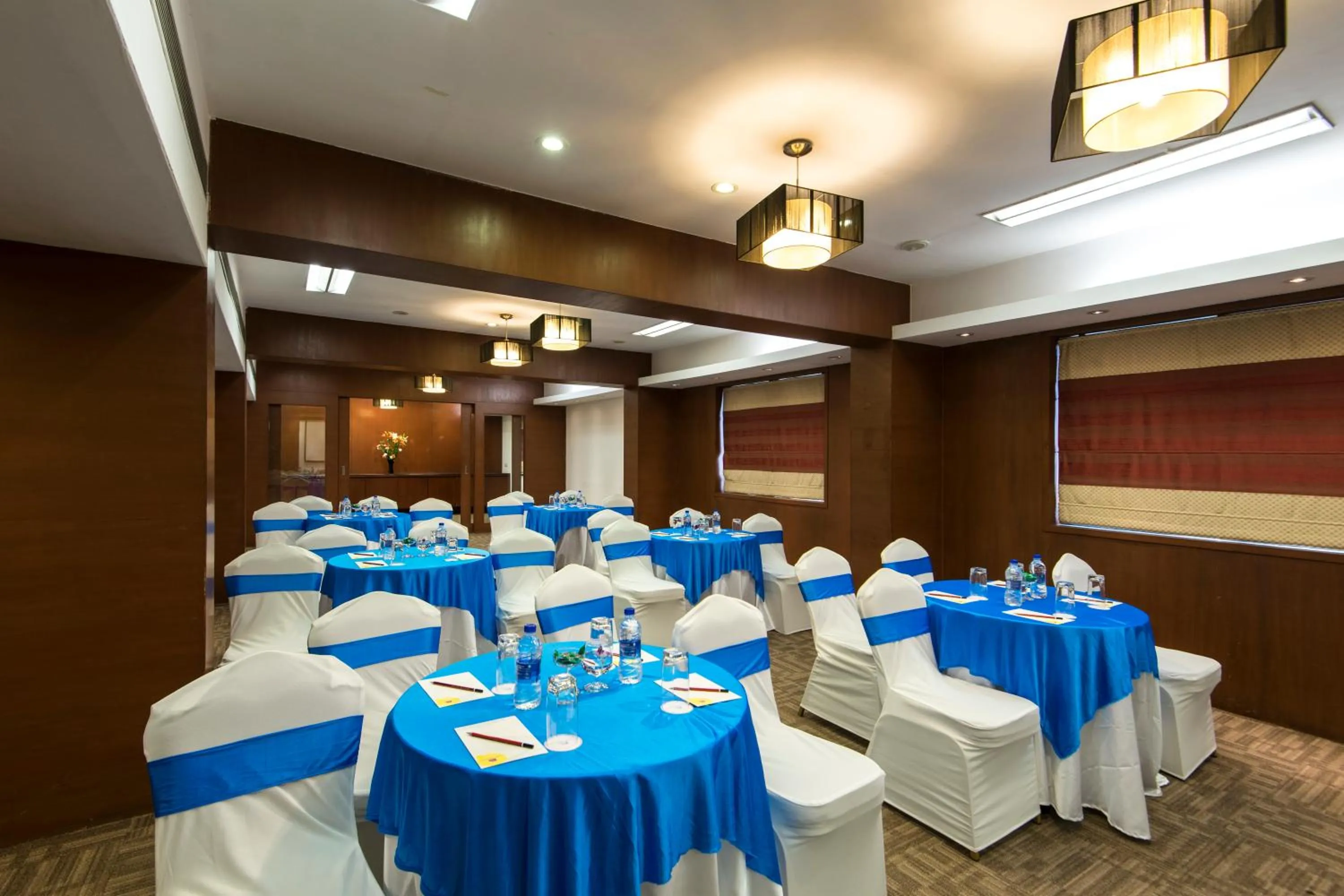 Banquet/Function facilities in Park Ornate Hotel Viman Nagar