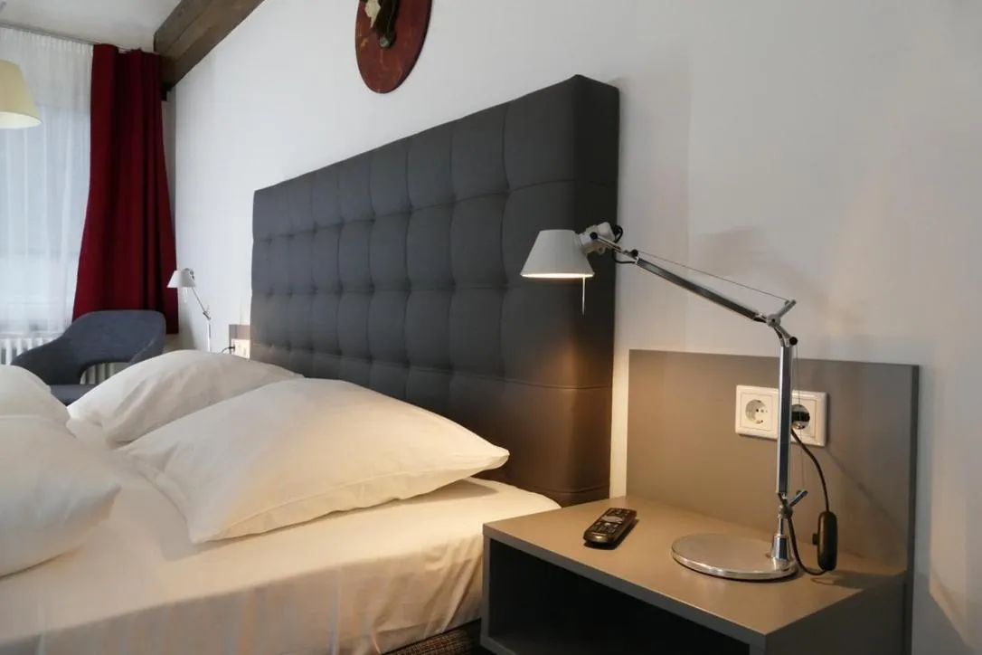 Bed in Hotel Ottheinrich