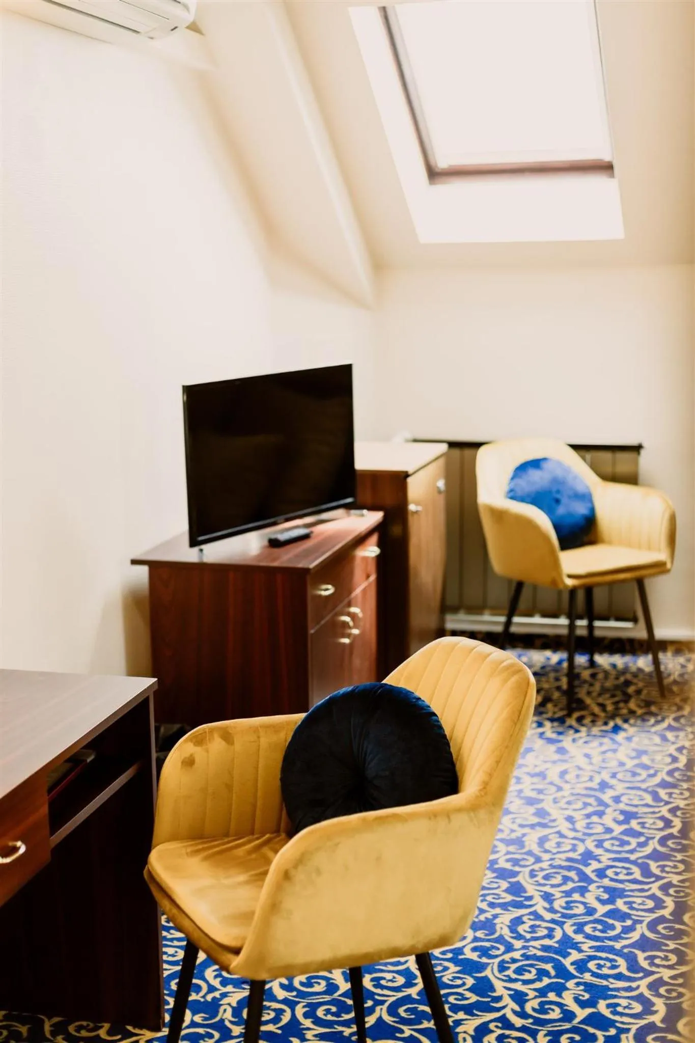 Bedroom in Korona Pension and Restaurant