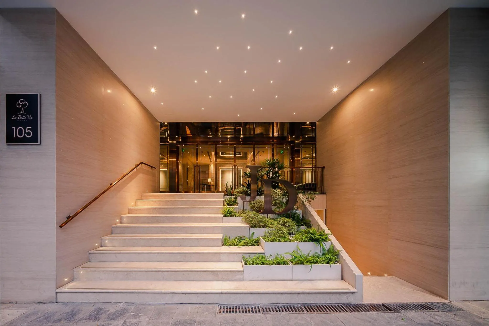 Facade/entrance in Le Jardin Hotel Haute Couture