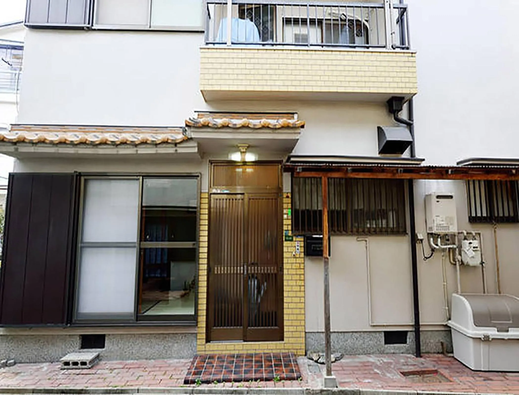 Facade/entrance in City Hotel Osaka Nishikujo