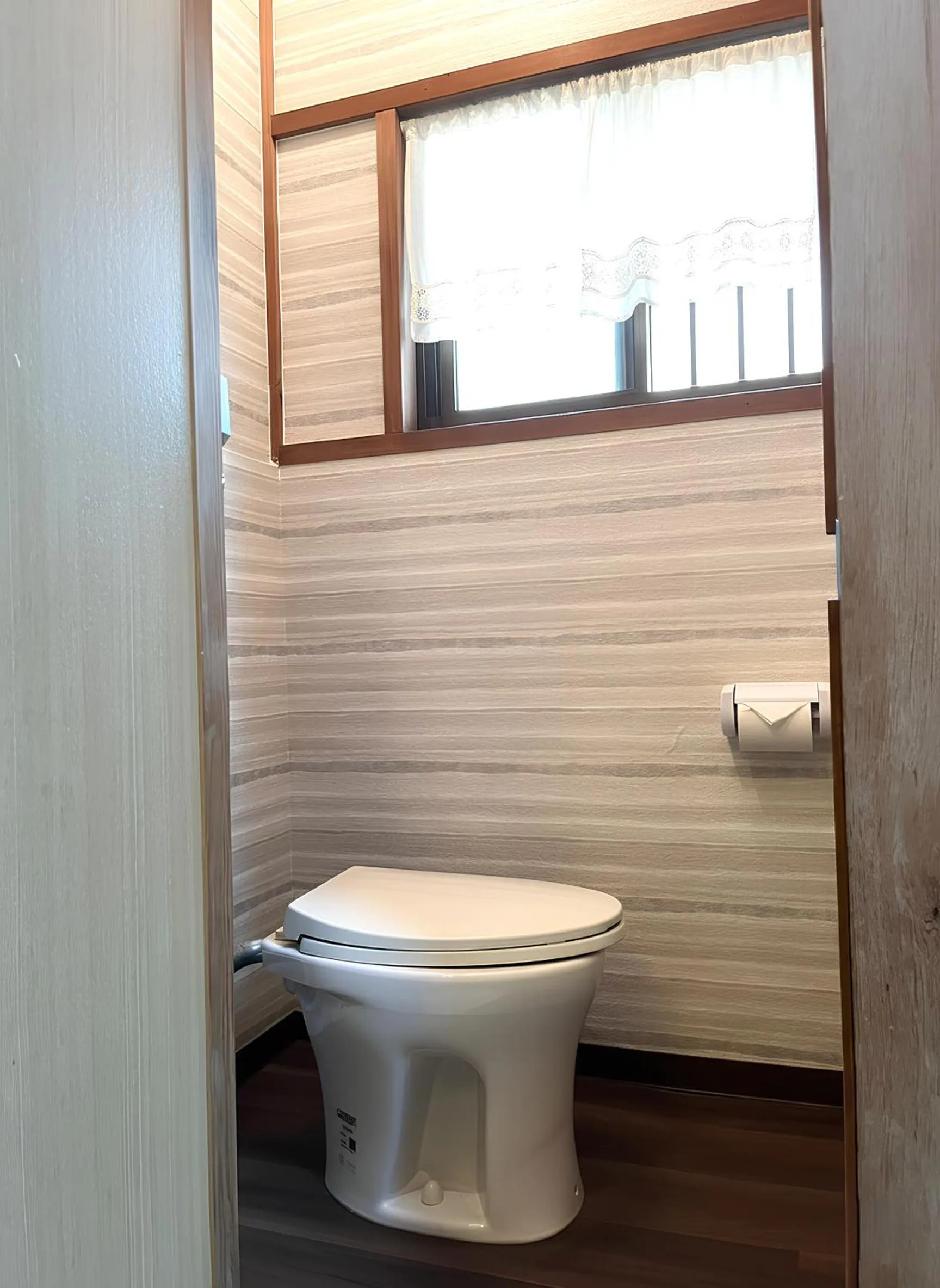 Toilet in City Hotel Universal Studios Japan