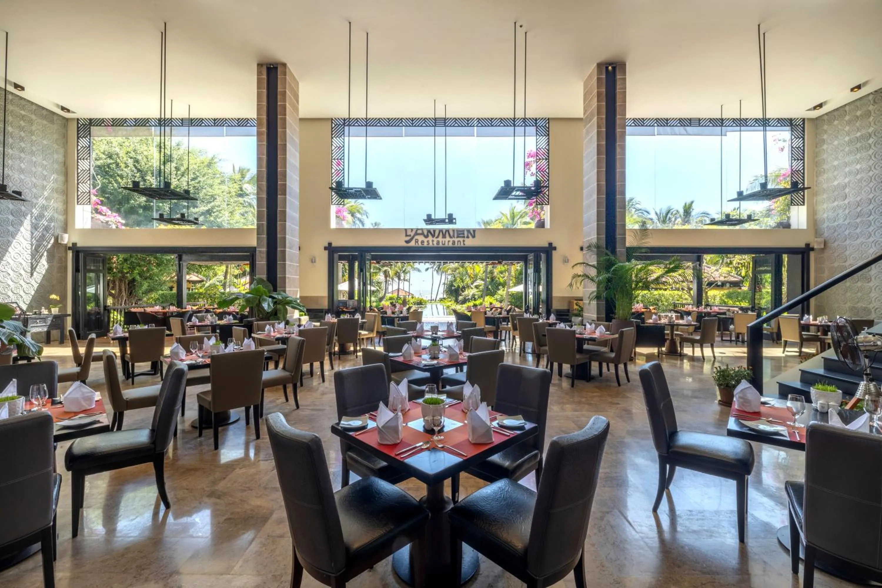 Restaurant/places to eat in Anantara Mui Ne Resort