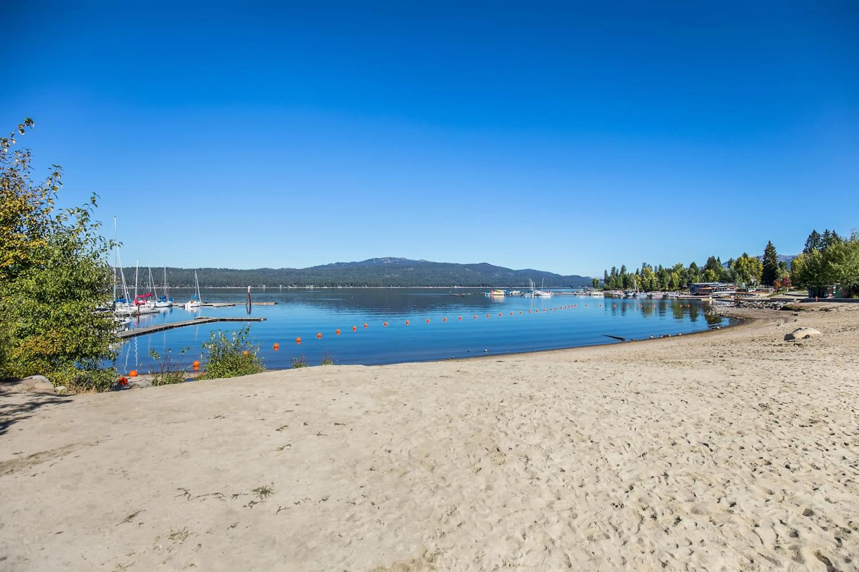 Beach in Third Street Inn