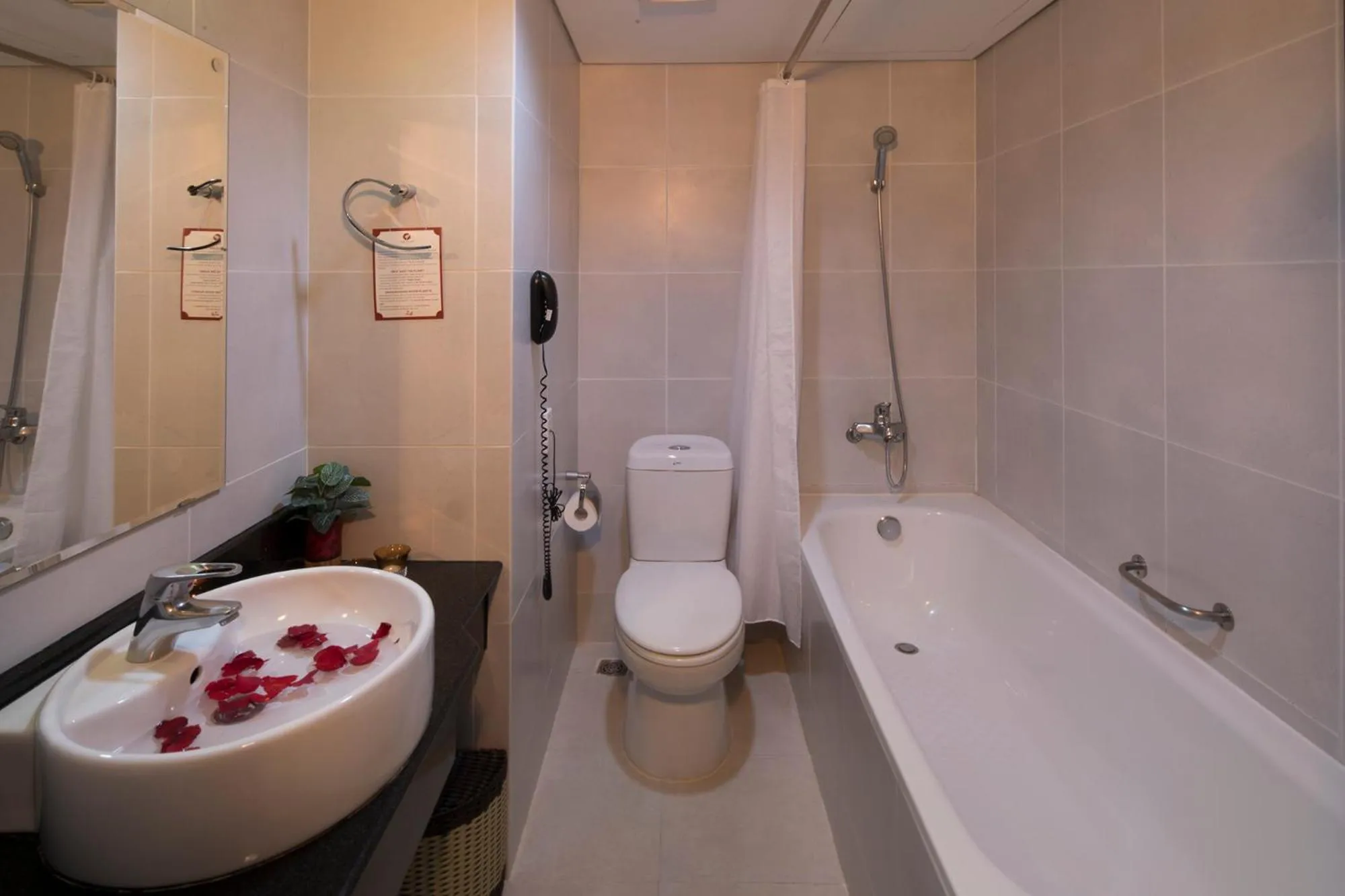 Bathroom in Vien Dong Hotel - Near Bui Vien Walking Street