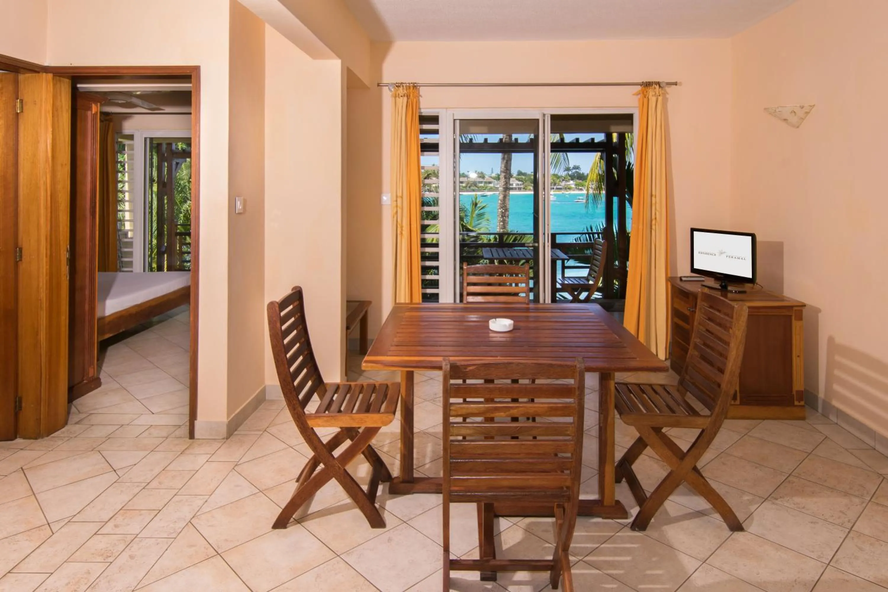 Shower in Residence Peramal