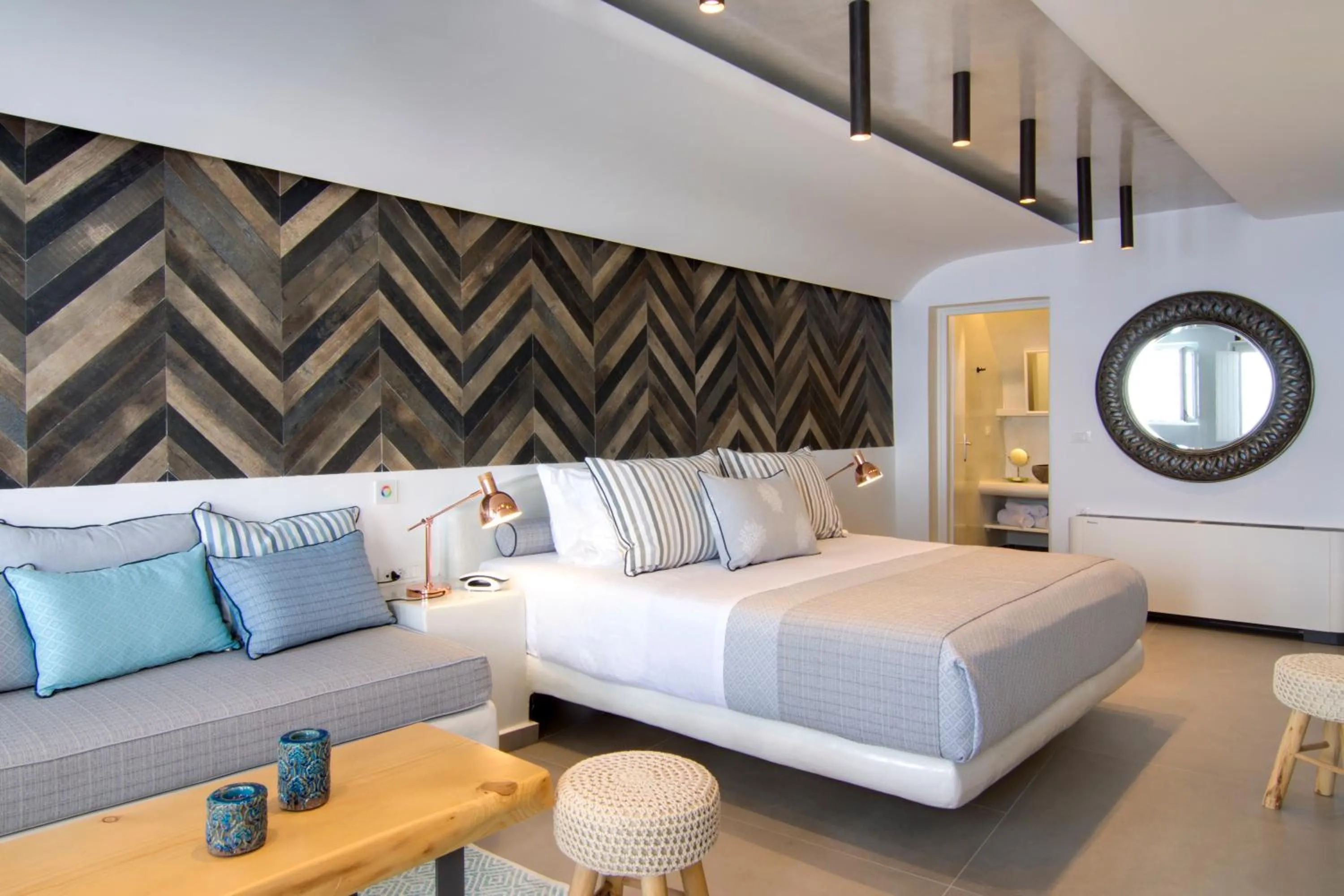 Bedroom, Bed in Secret Legend Suites