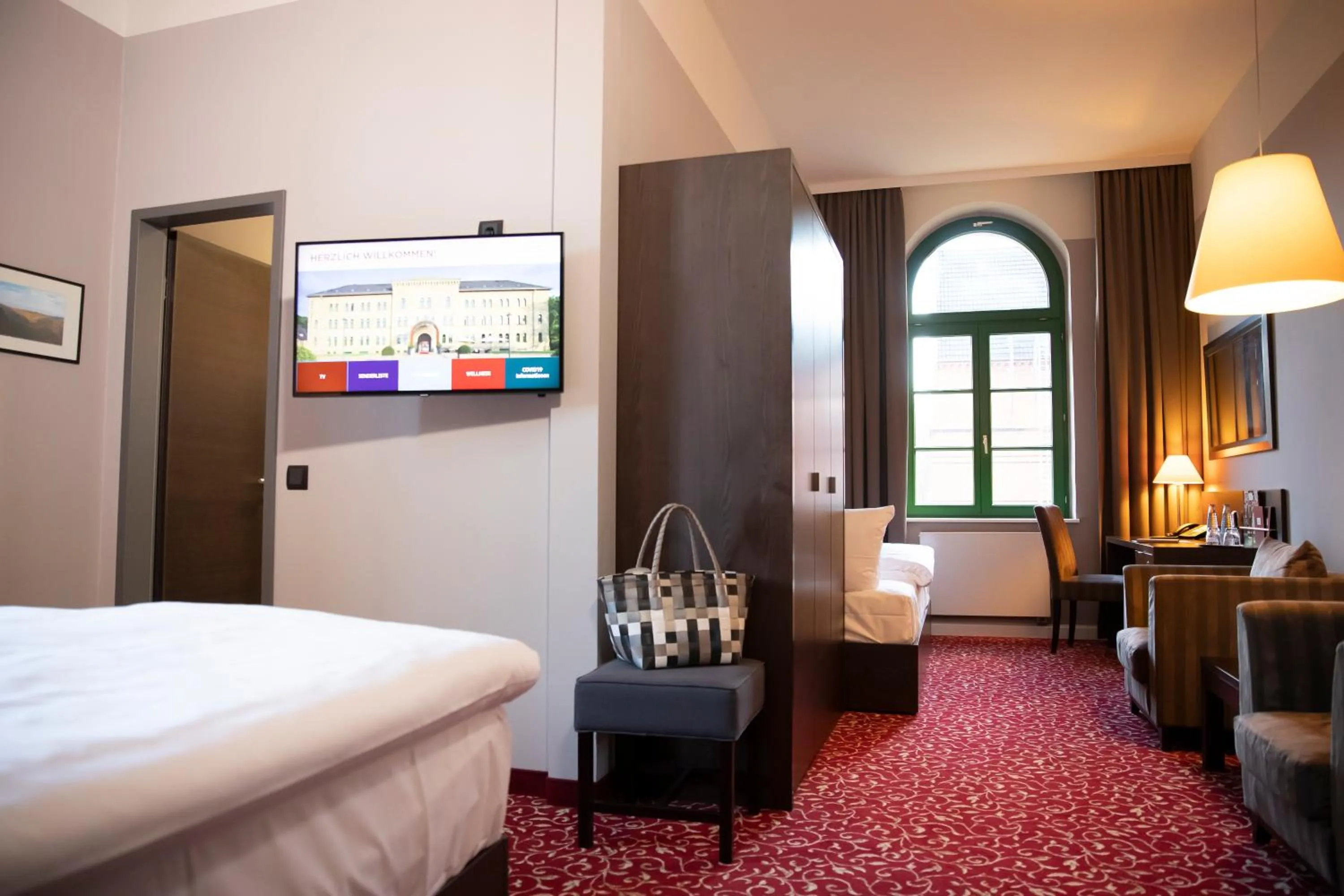 Photo of the whole room, Bed in Schlosshotel Blankenburg