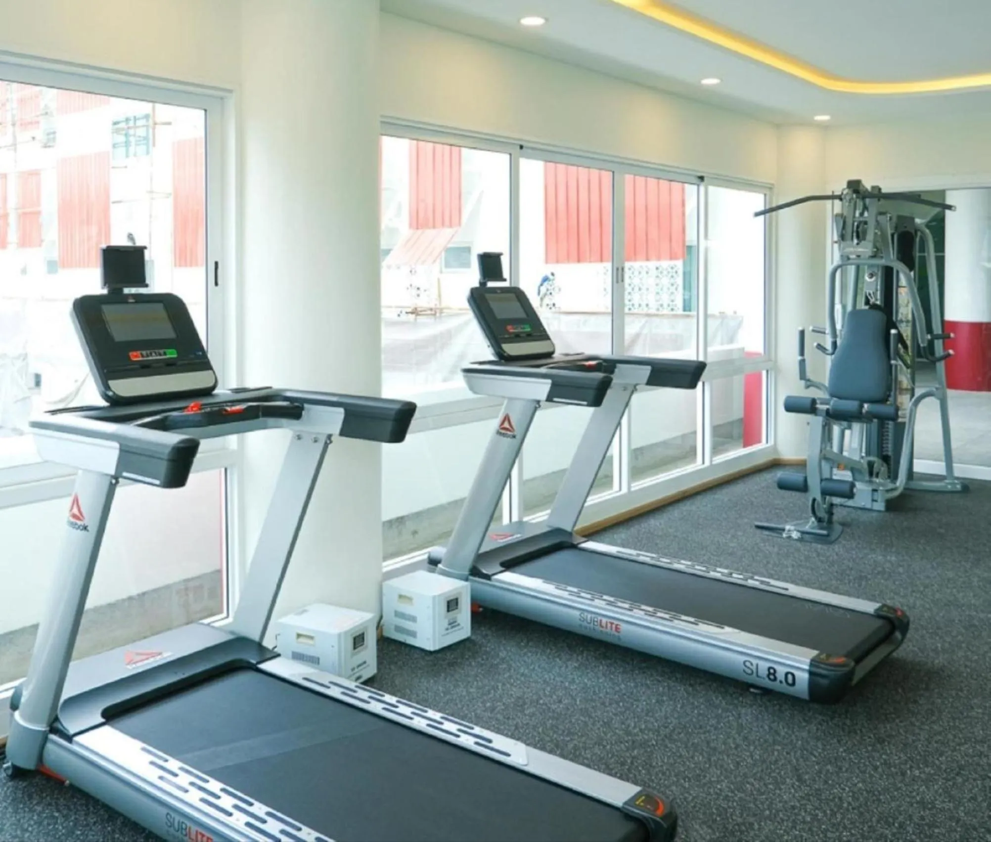 Fitness centre/facilities in Hotel Midtown Ratsada