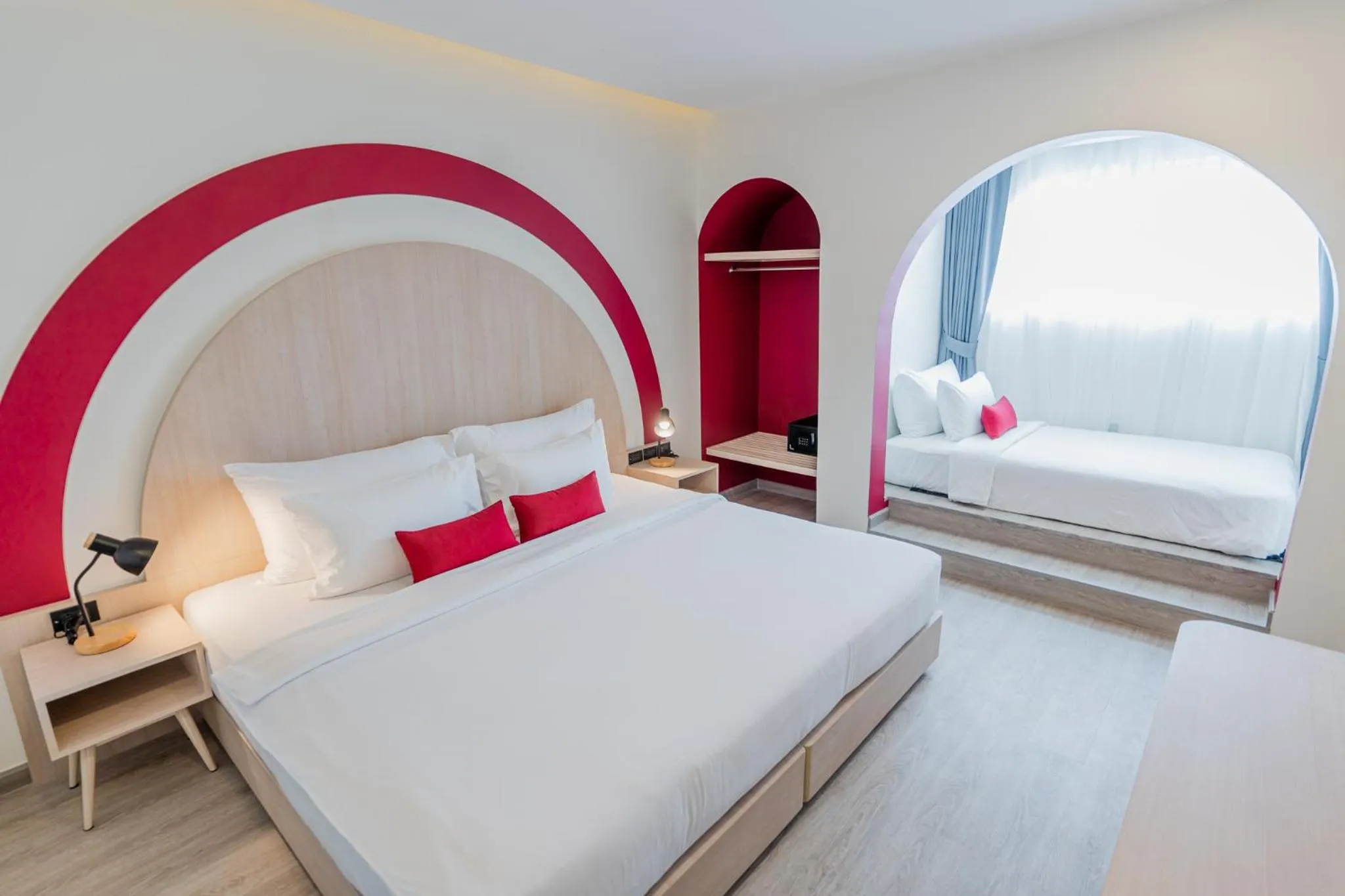 Bed in Hotel Midtown Ratsada