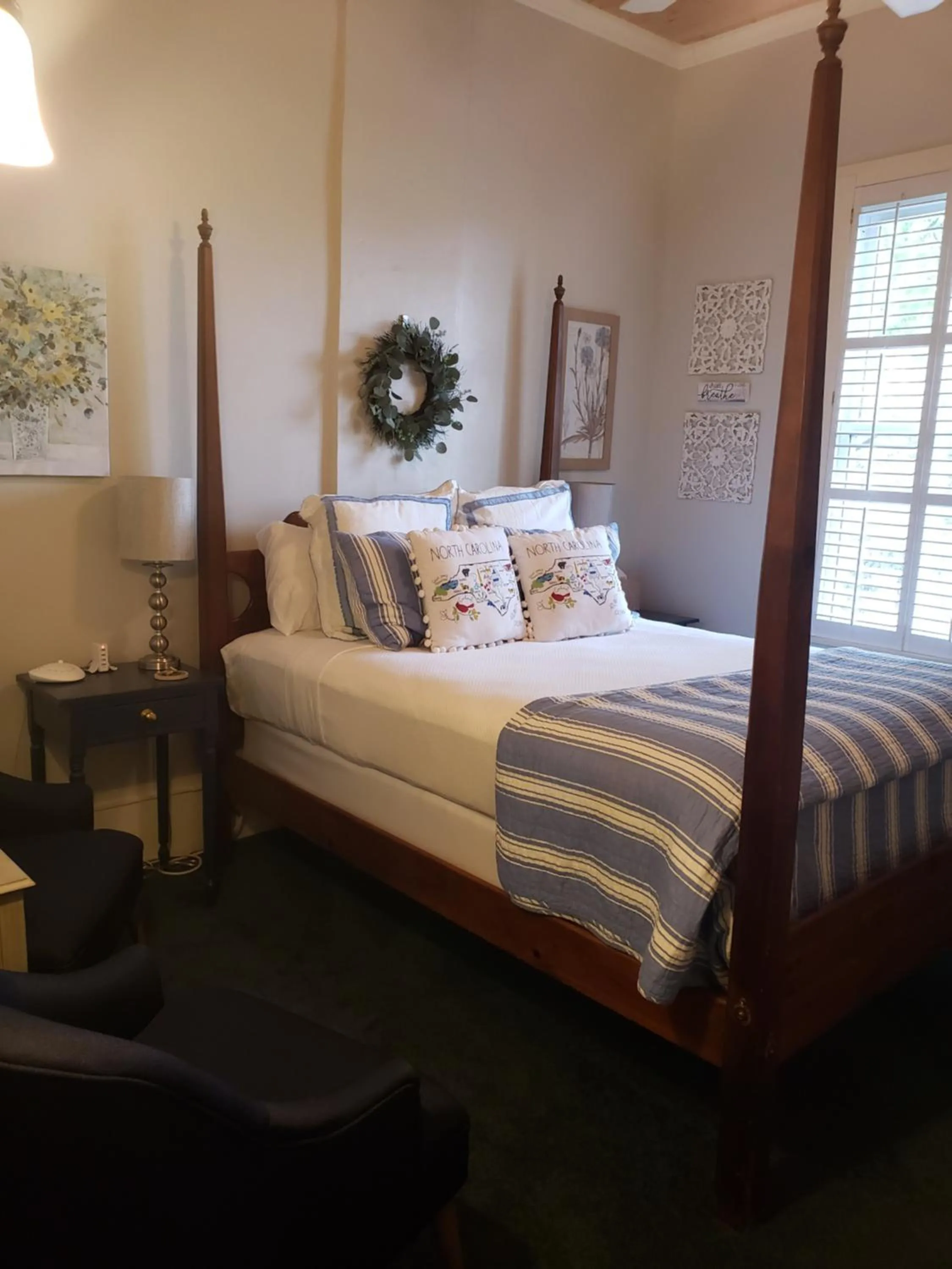 Pecan Tree Inn