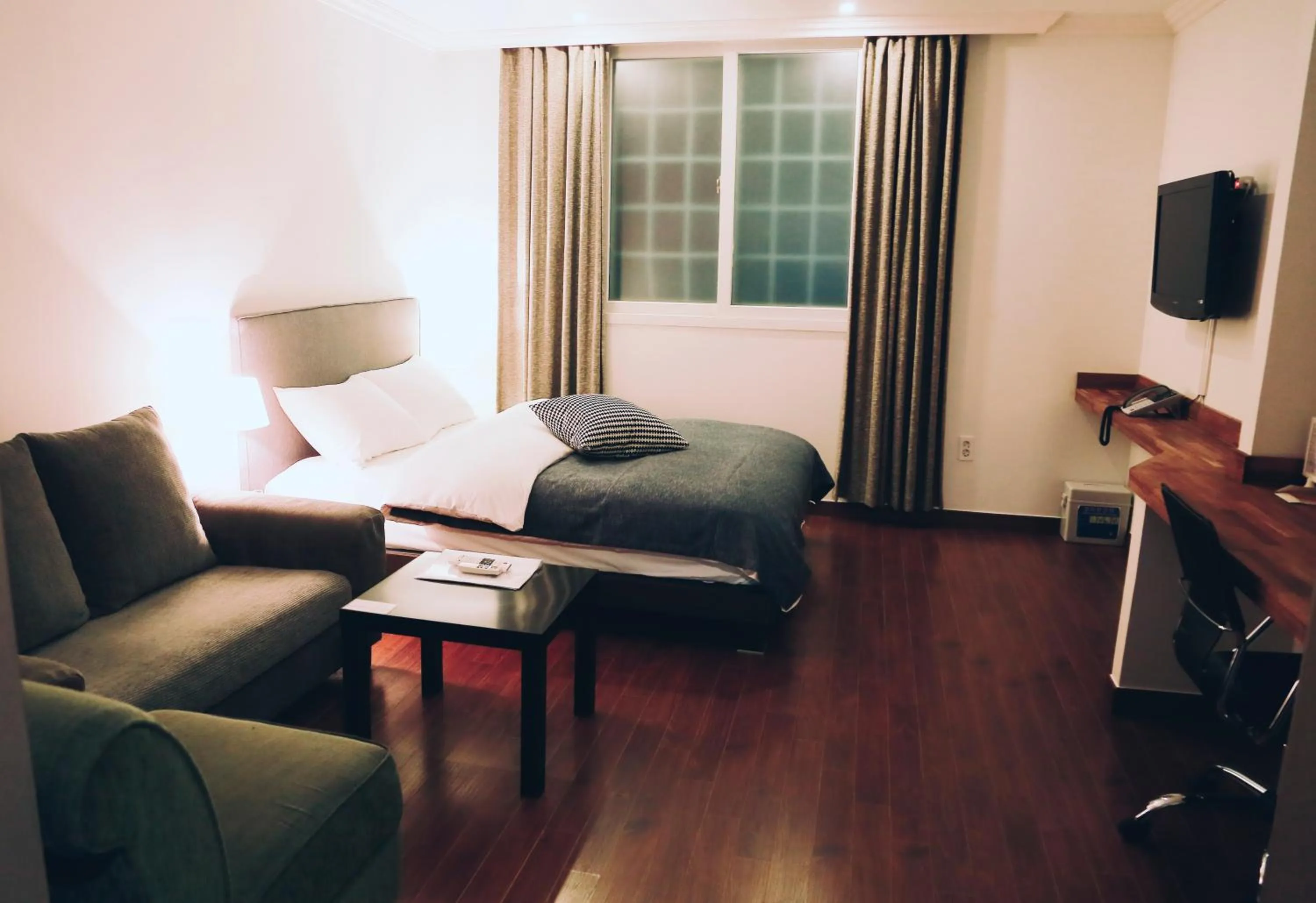 Bed in GONGGAN Residence Hotel