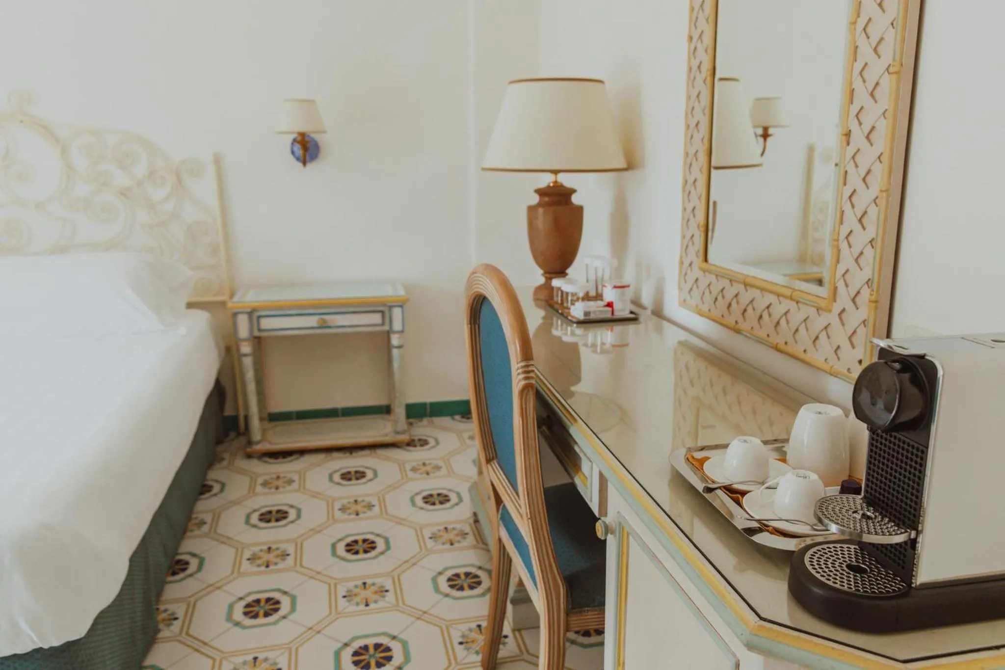 Bed in Grand Hotel Il Moresco