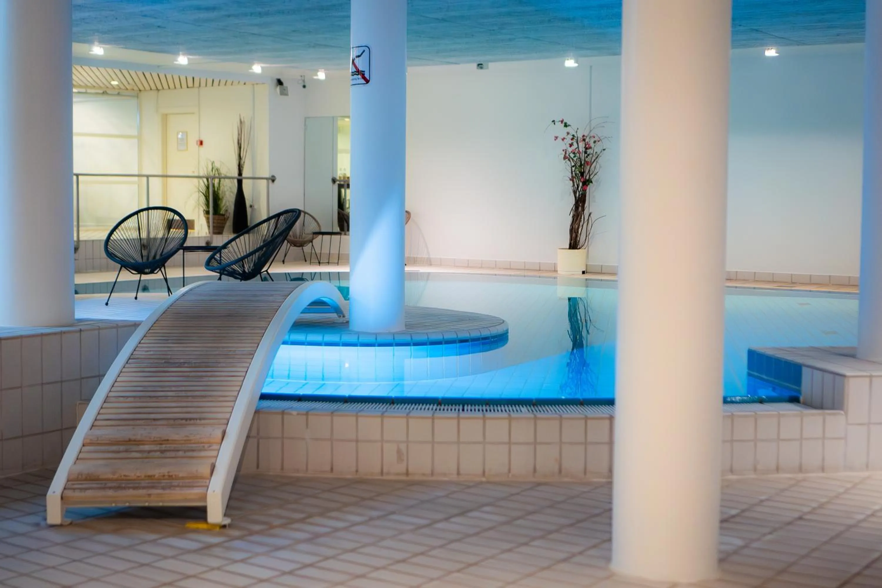 Swimming pool in Best Western Plus Park Globetrotter Copenhagen Airport