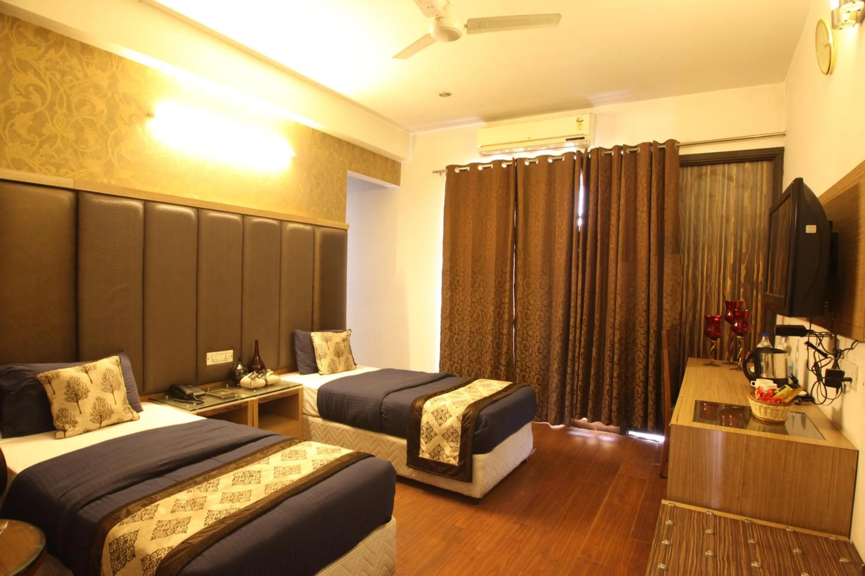 Photo of the whole room in Hotel Imperial Park