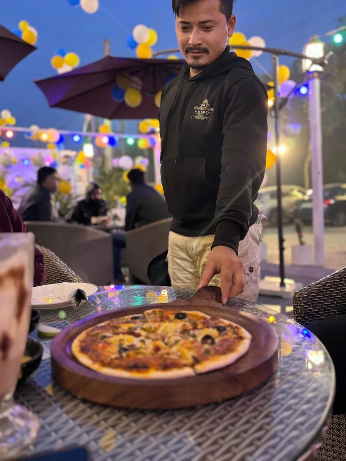 Restaurant/places to eat in Hotel Imperial Park