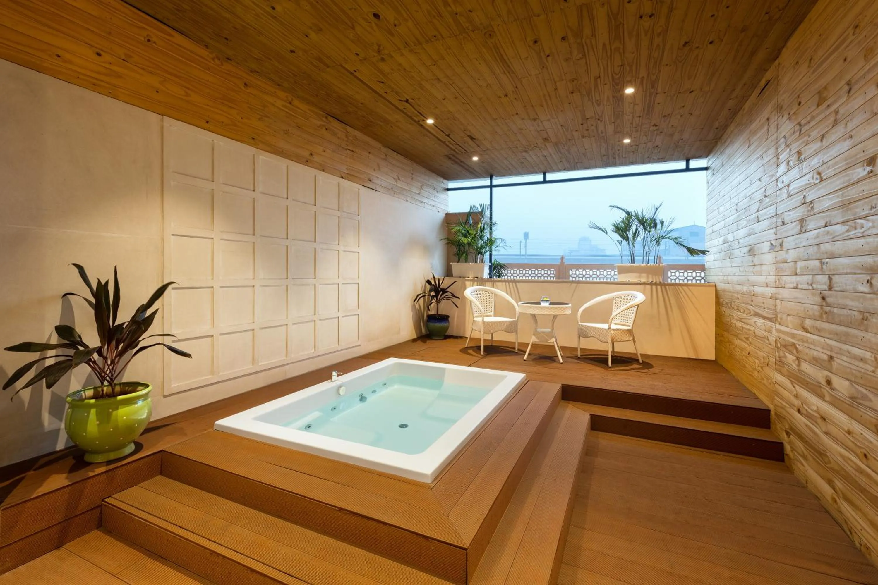 Hot Tub in Radisson Jaipur City Center