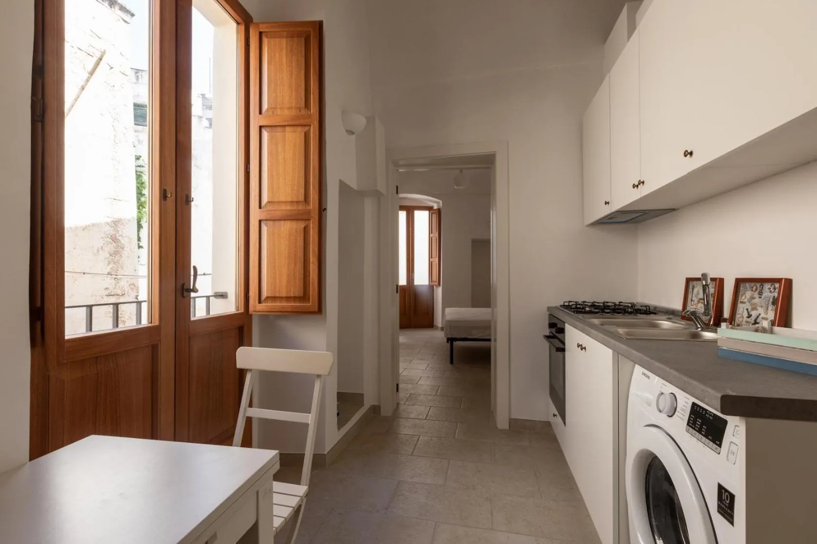 Kitchen or kitchenette in B&B Dimora San Vincenzo