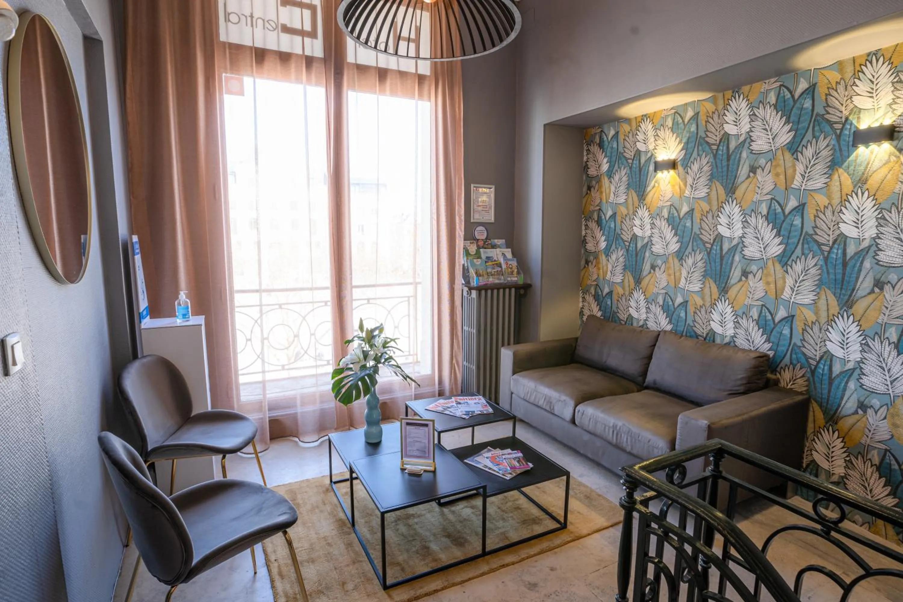 Living room in Hôtel Central