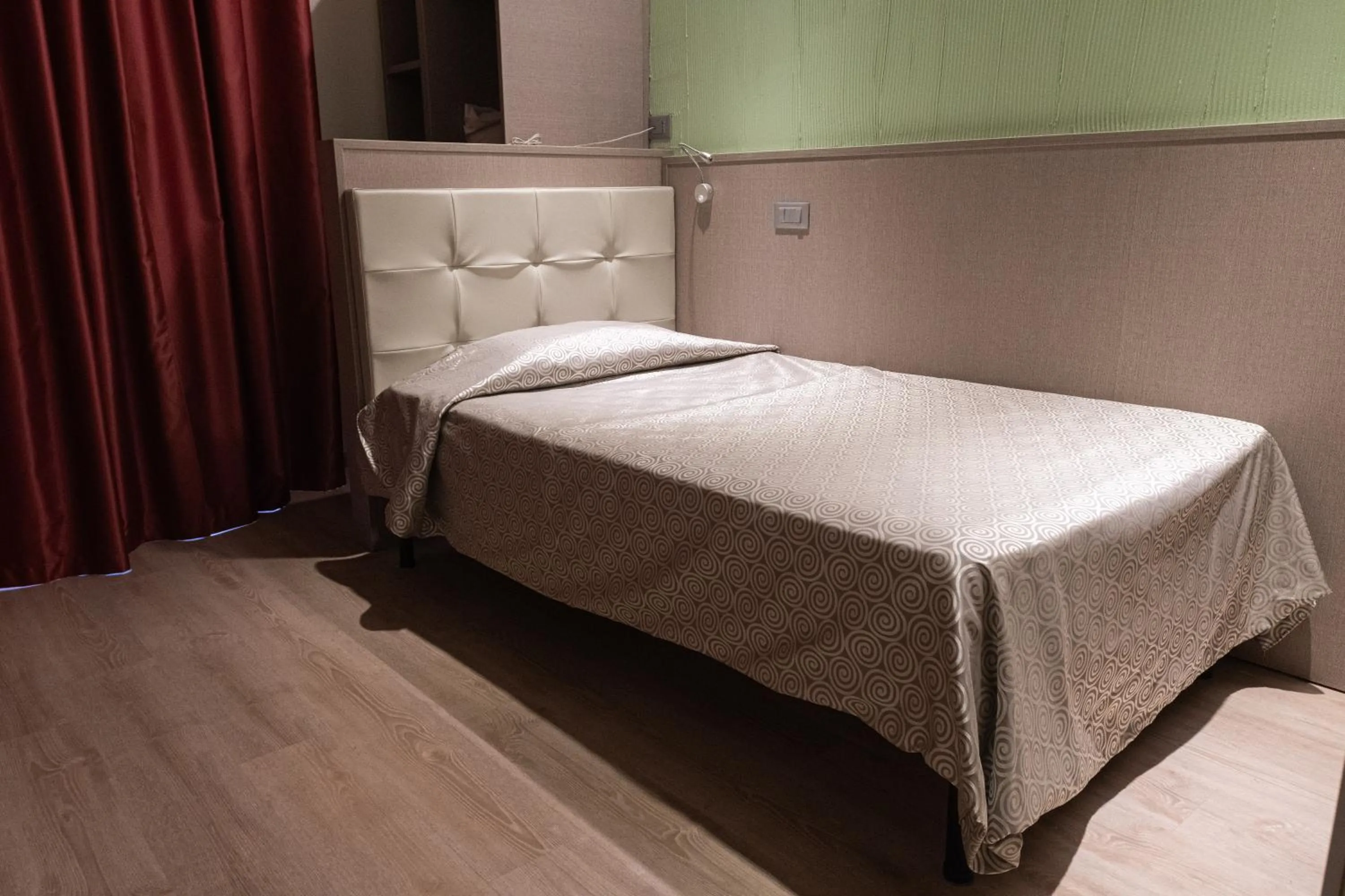 Photo of the whole room, Bed in Hotel Baffo Rosso