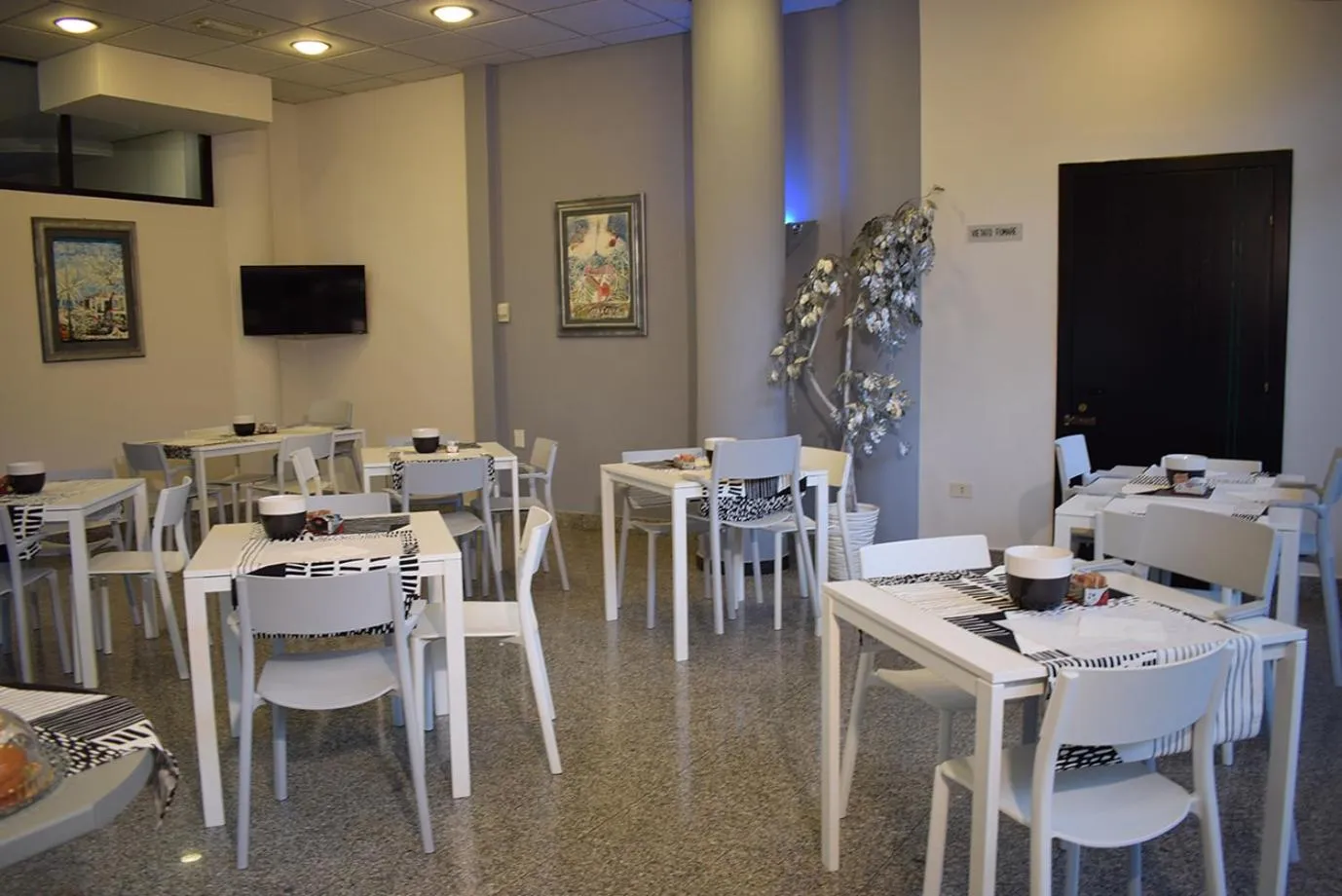 Breakfast in Hotel Baffo Rosso