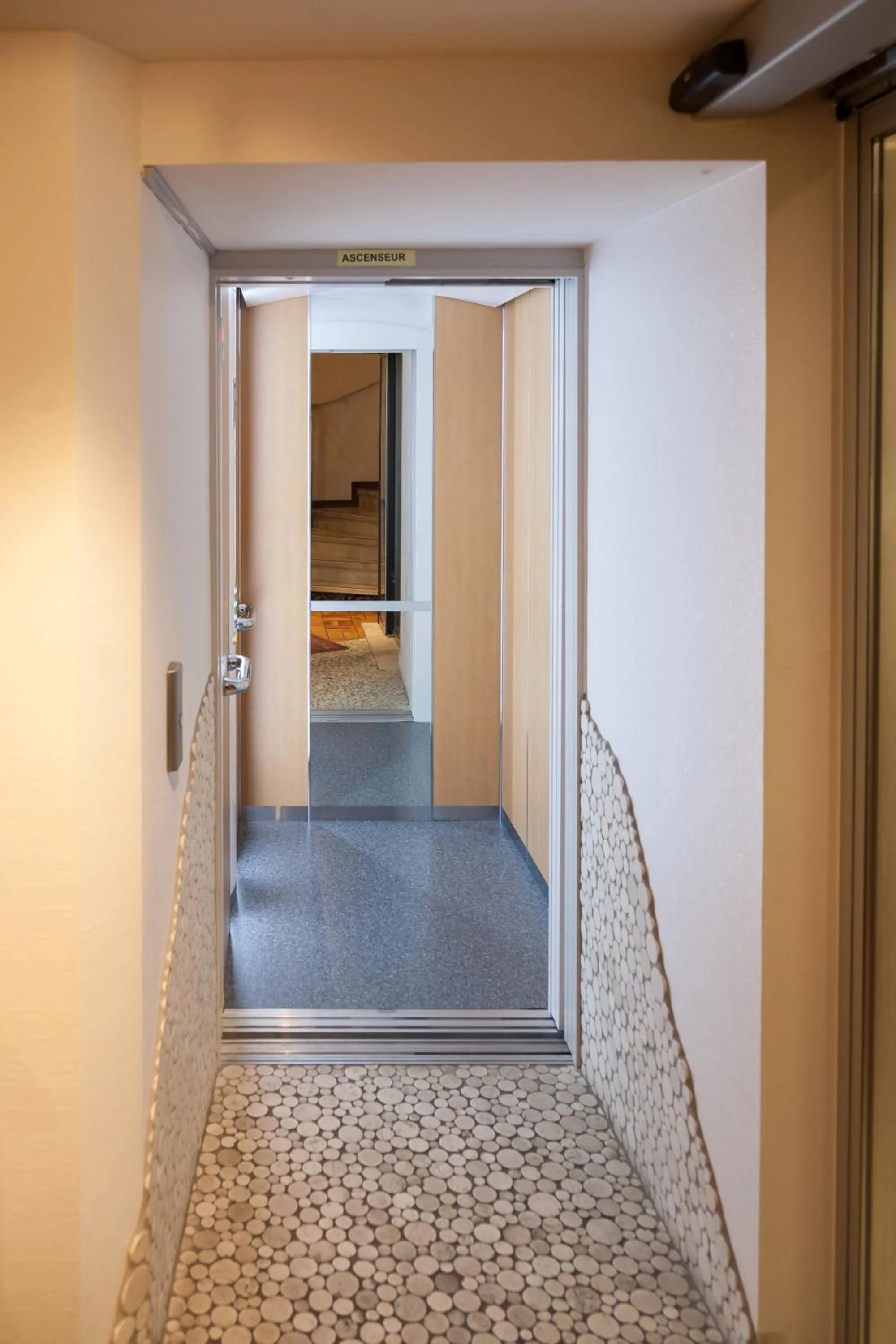 Logis Hôtel De La Cloche