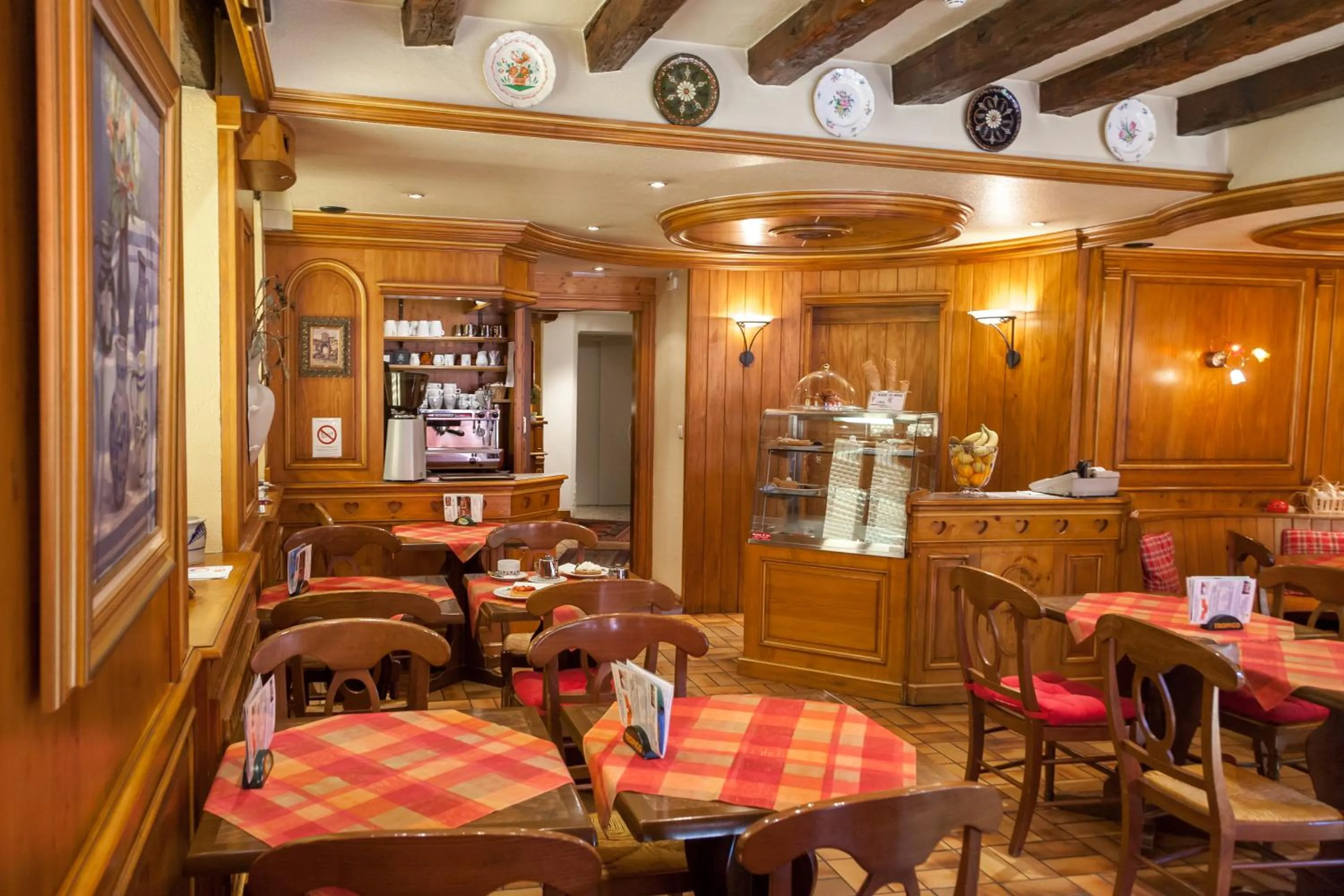 Logis Hôtel De La Cloche