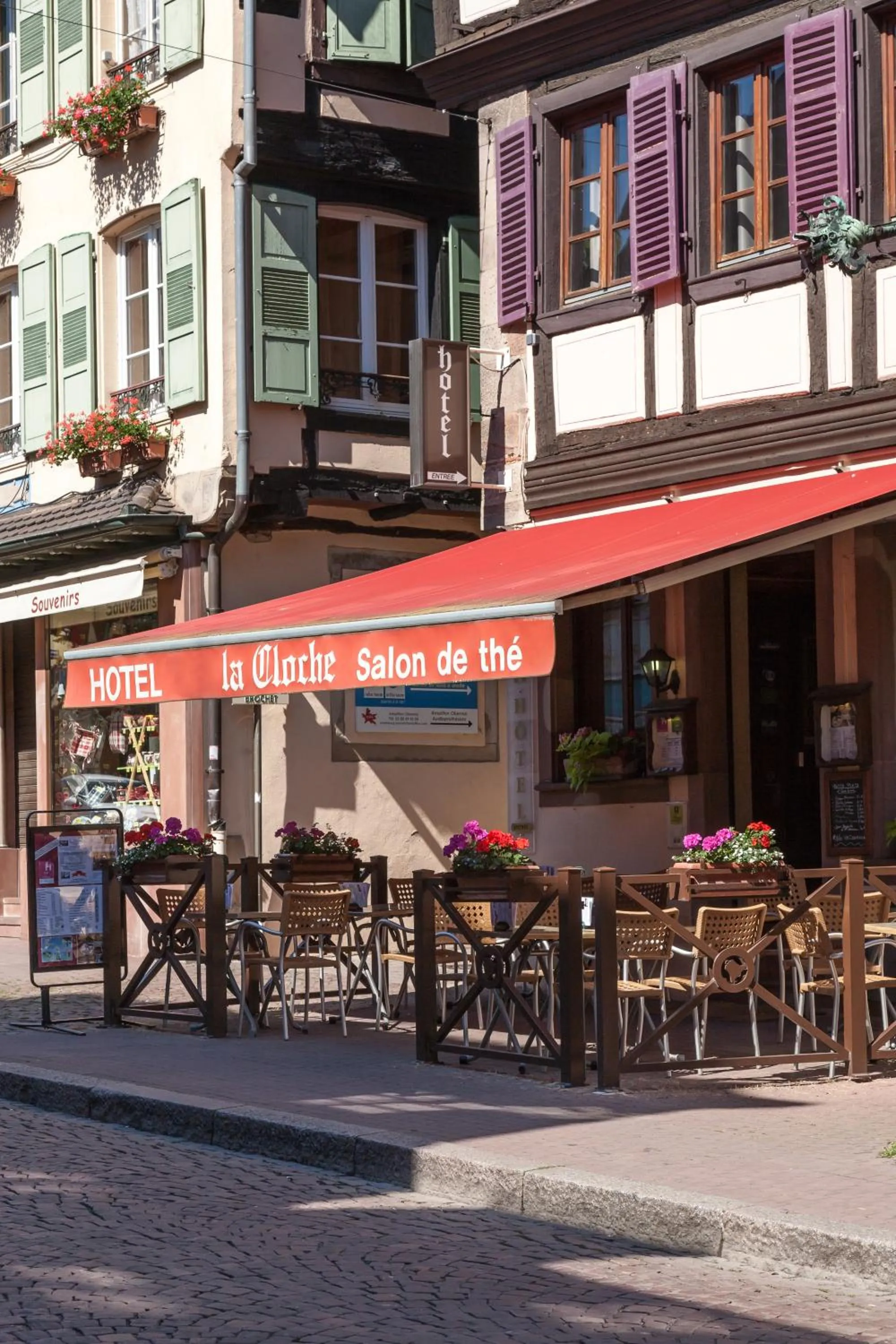 Logis Hôtel De La Cloche