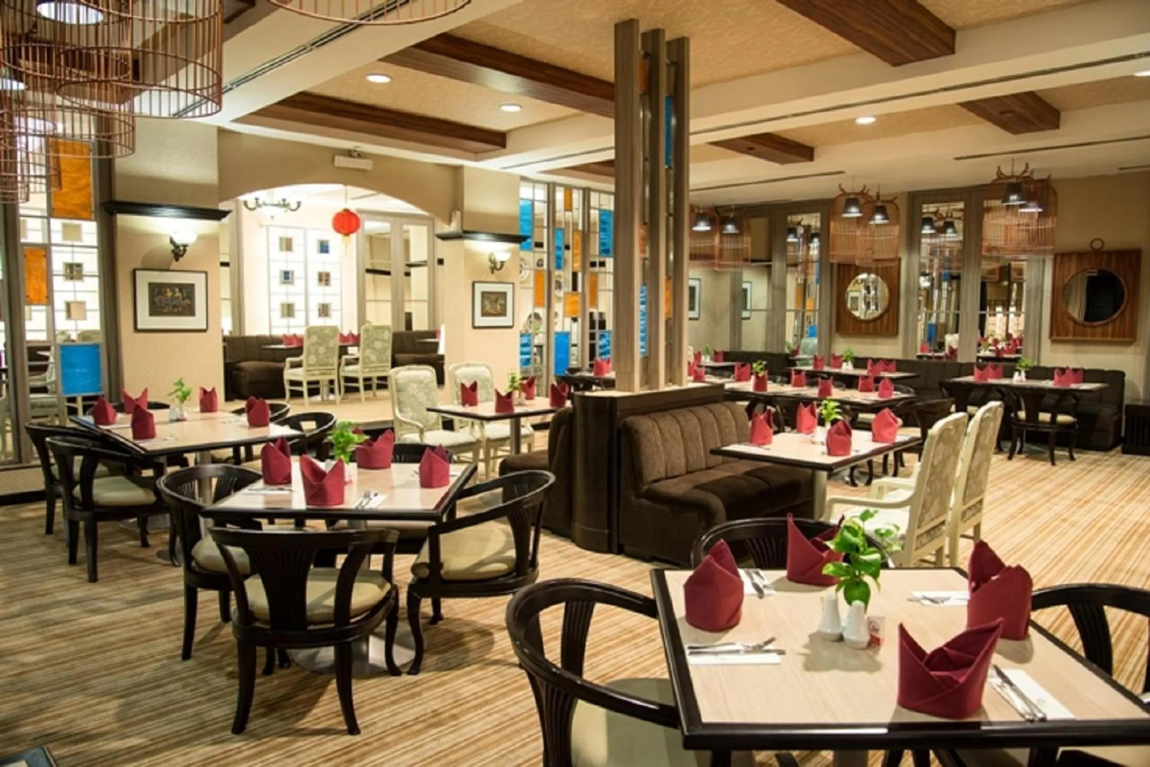 Restaurant/places to eat in Grand Diamond Hotel Yogyakarta