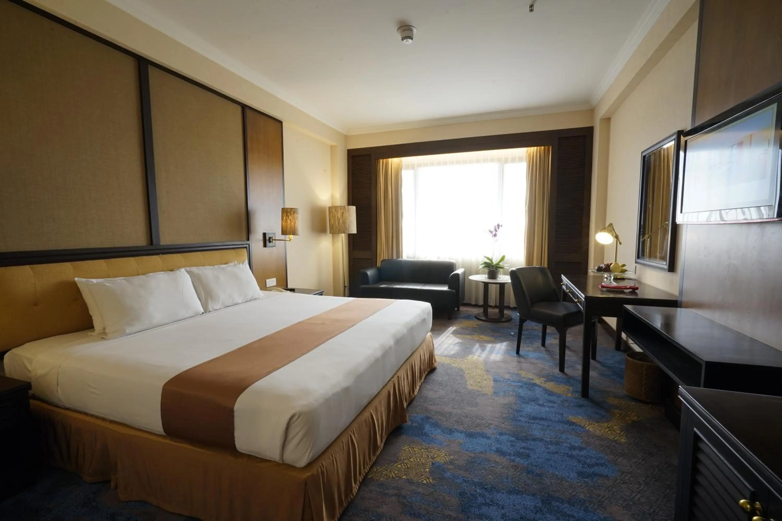Bed in Grand Diamond Hotel Yogyakarta
