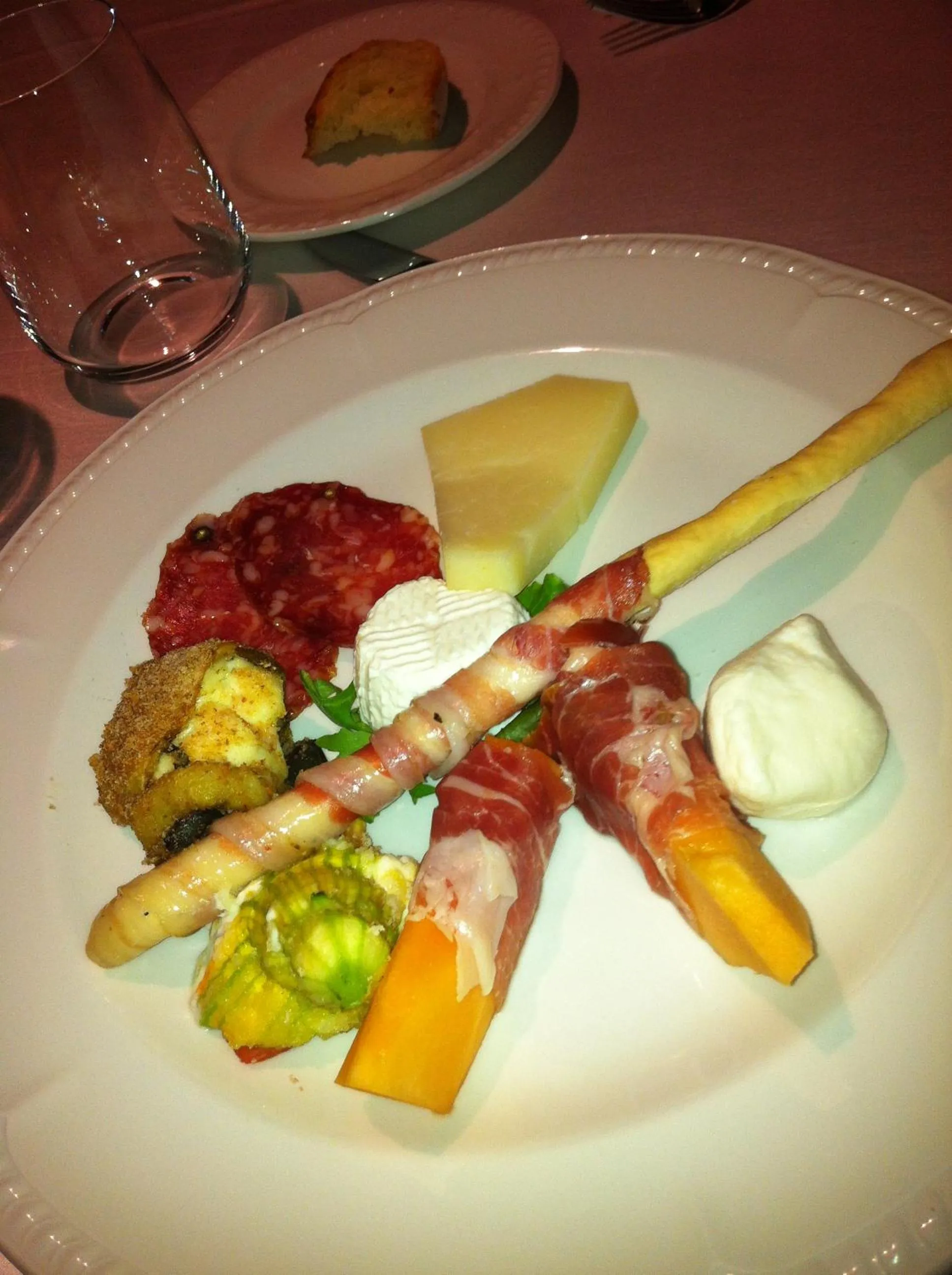 Restaurant/places to eat in Agriturismo La Casa Del Ghiro