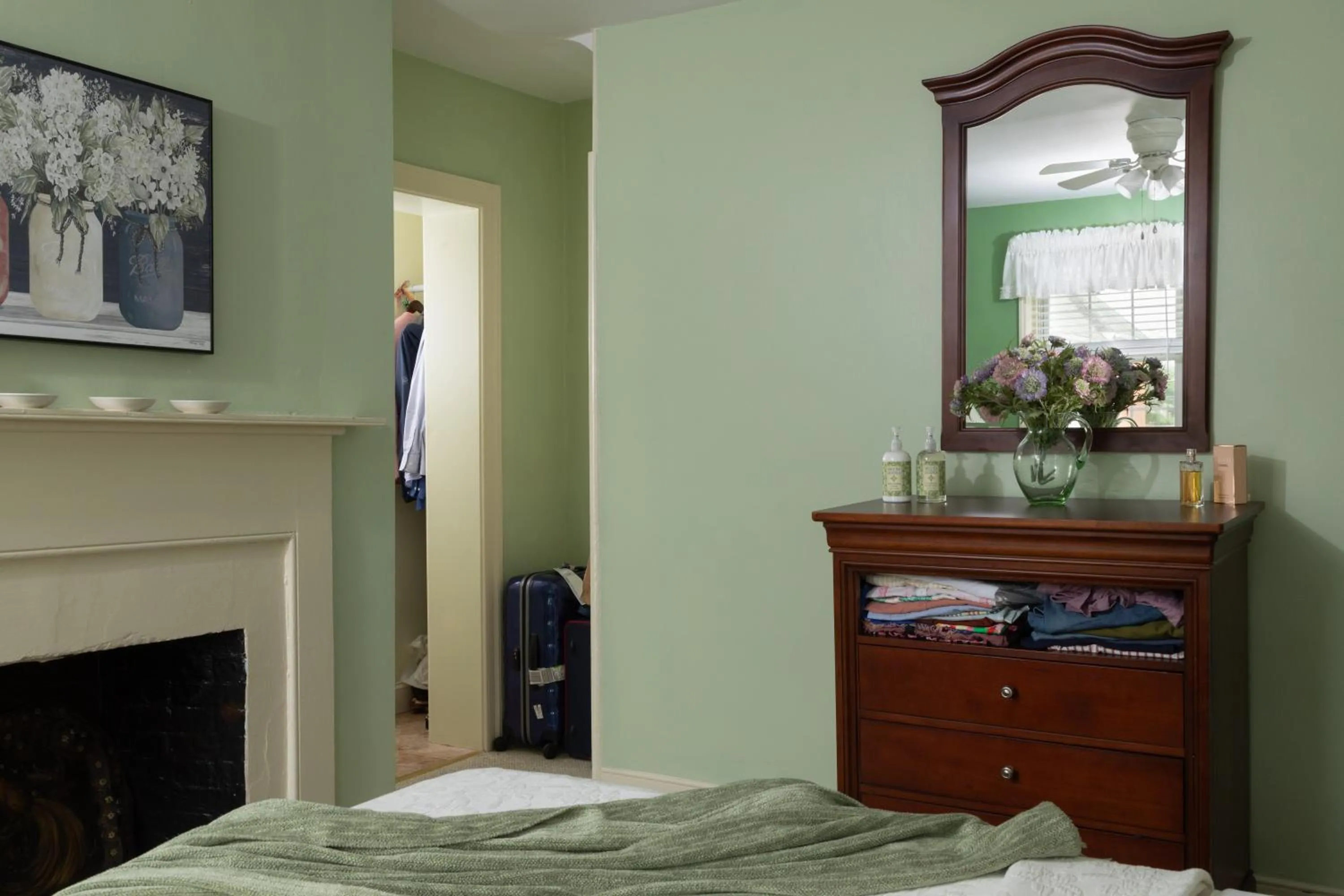Bedroom, Bed in Carlisle House Bed and Breakfast