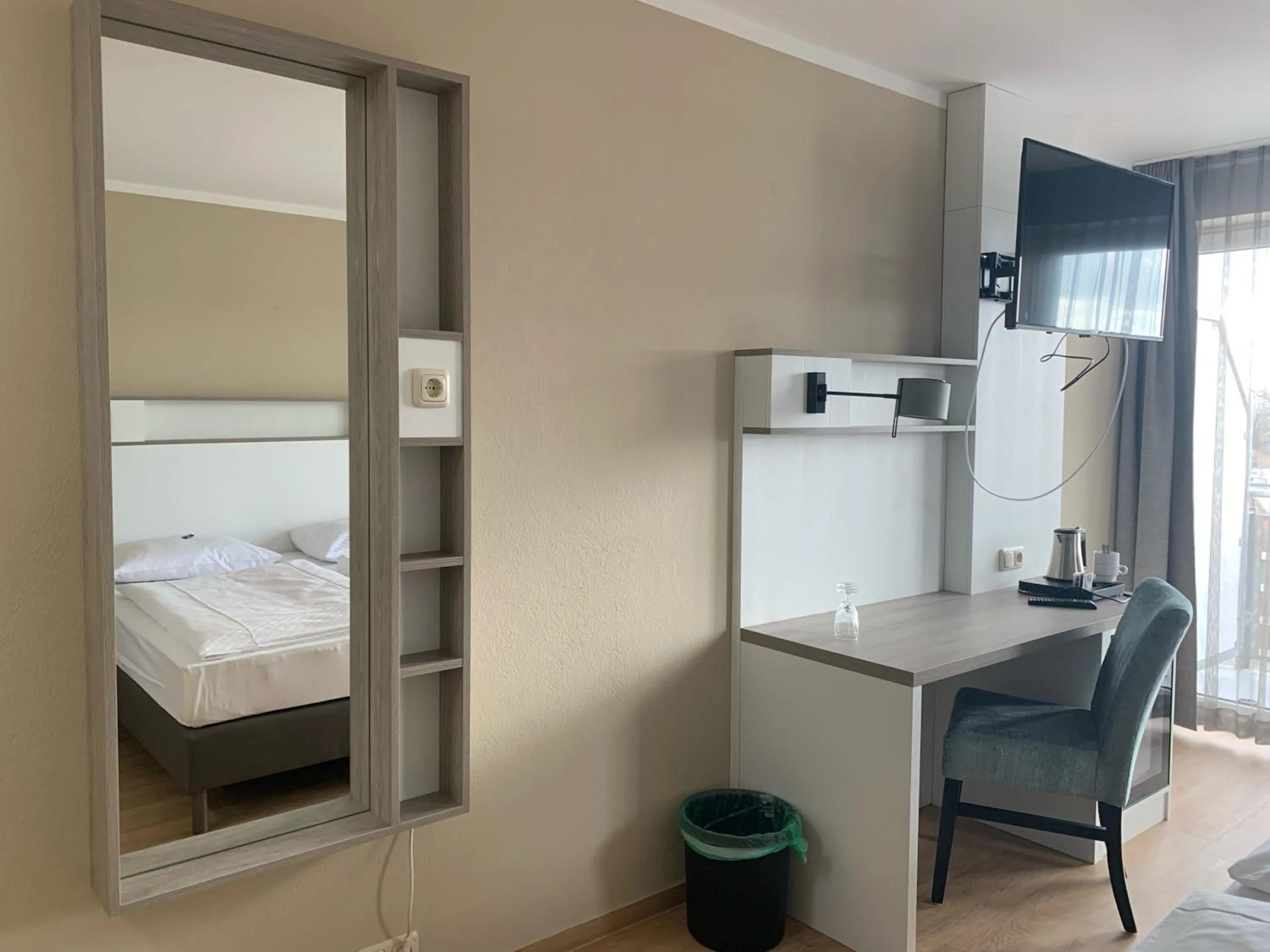 TV and multimedia, Bed in Hotel Goor und Apartmenthaus