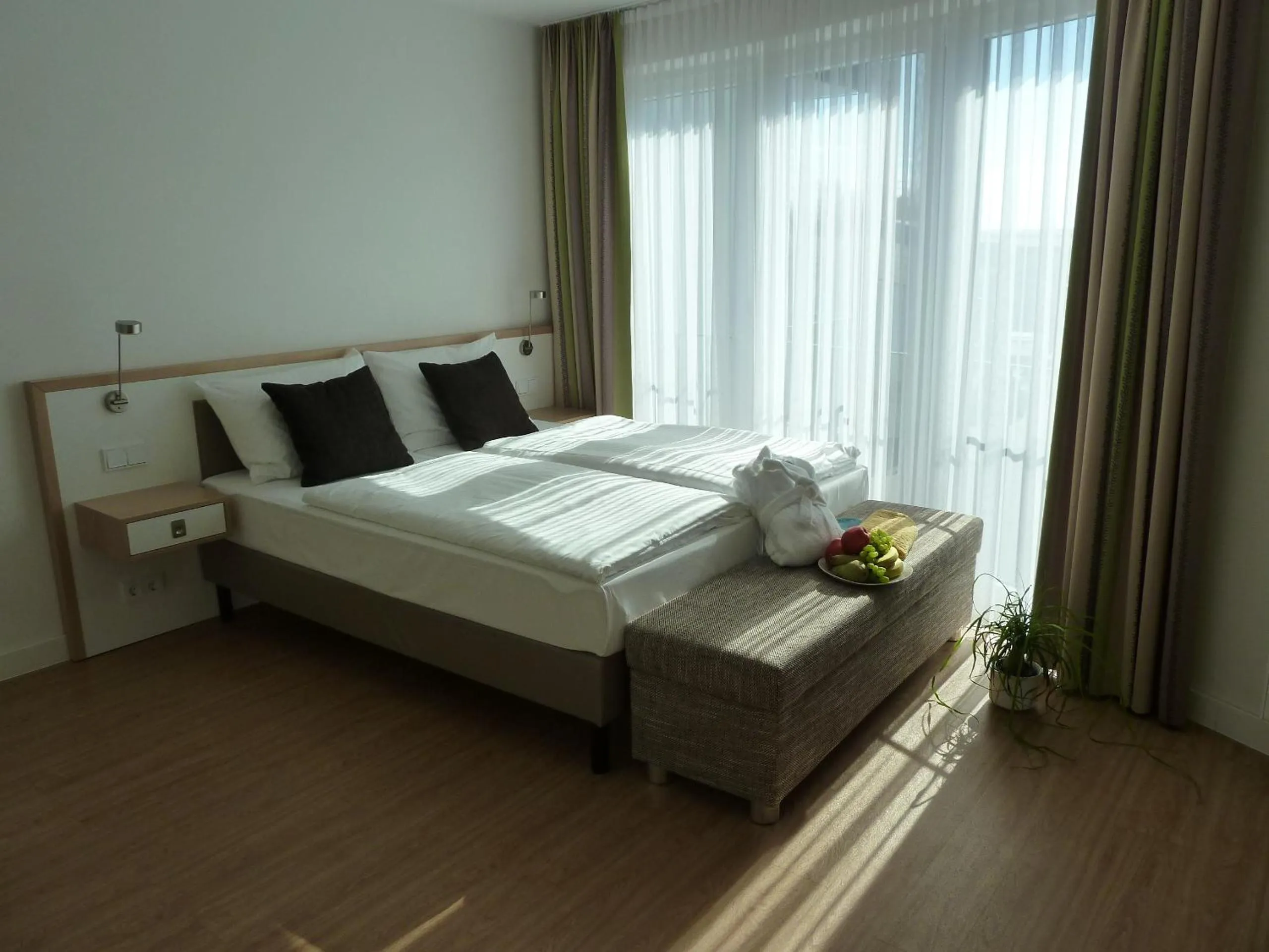 Bed in Hotel Goor und Apartmenthaus