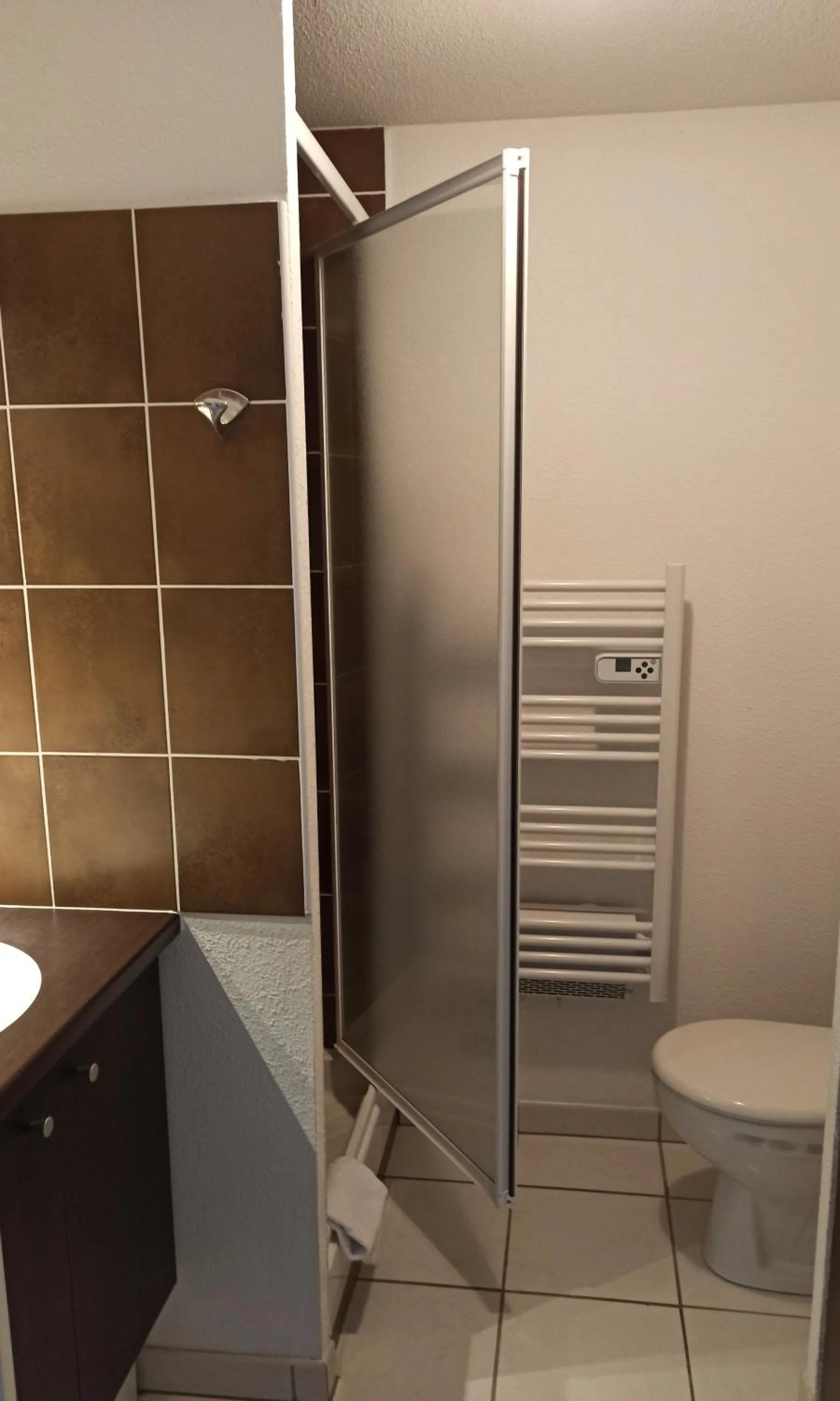 Bathroom in Résidence Hôtelière des Ondes