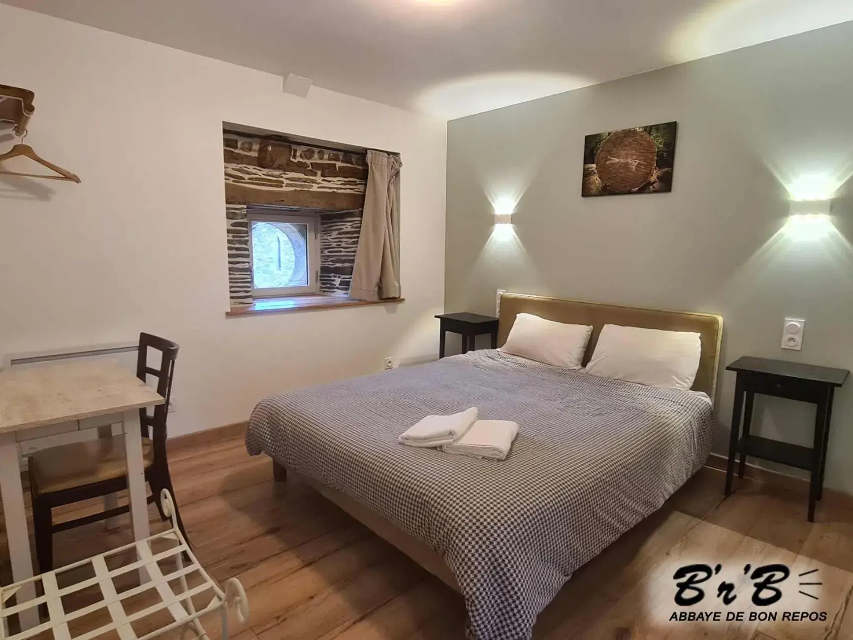 King Room with Garden View - single occupancy in Brb King Room with Garden View - single occupancy in Brb