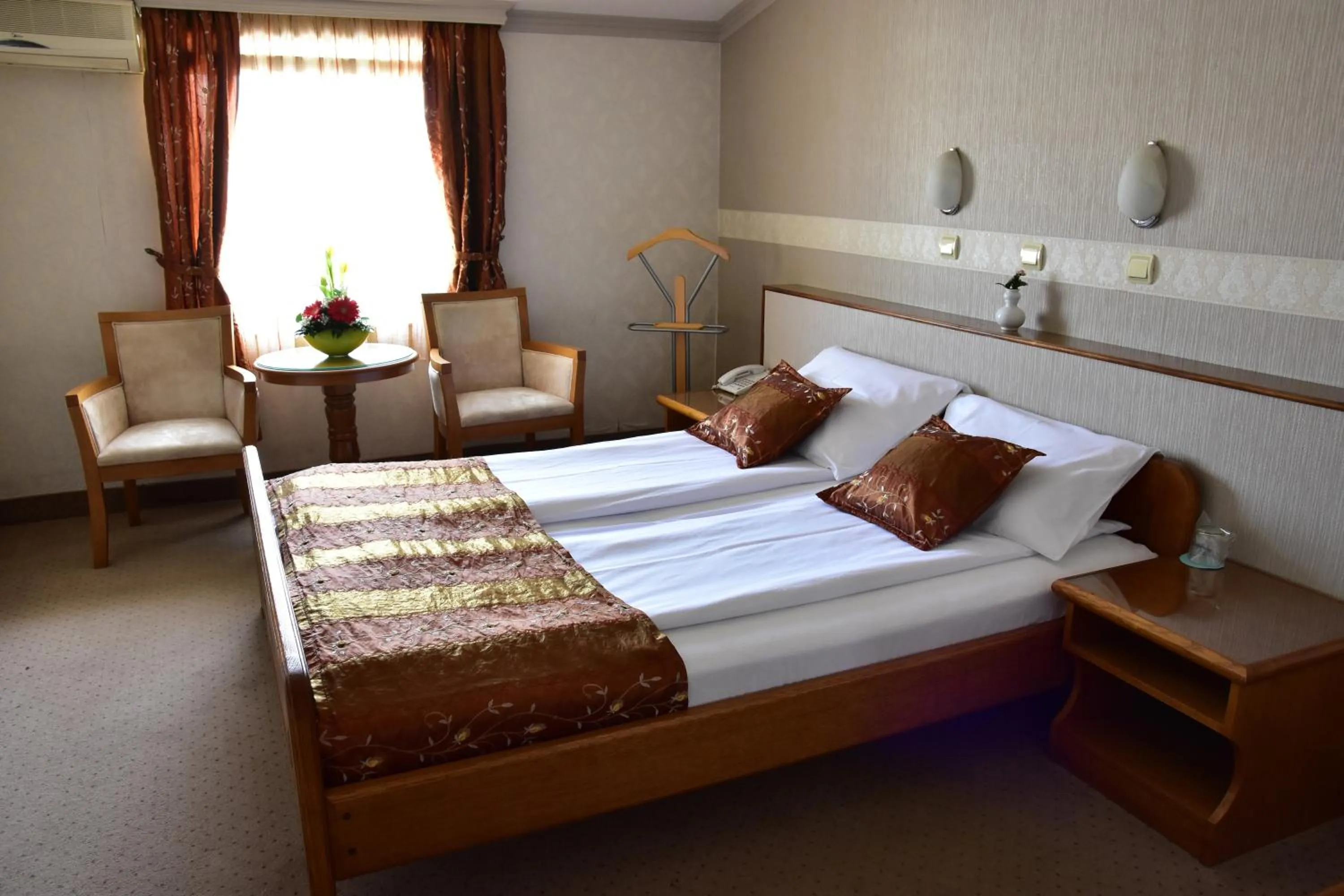 Bed in Garni Hotel Lav