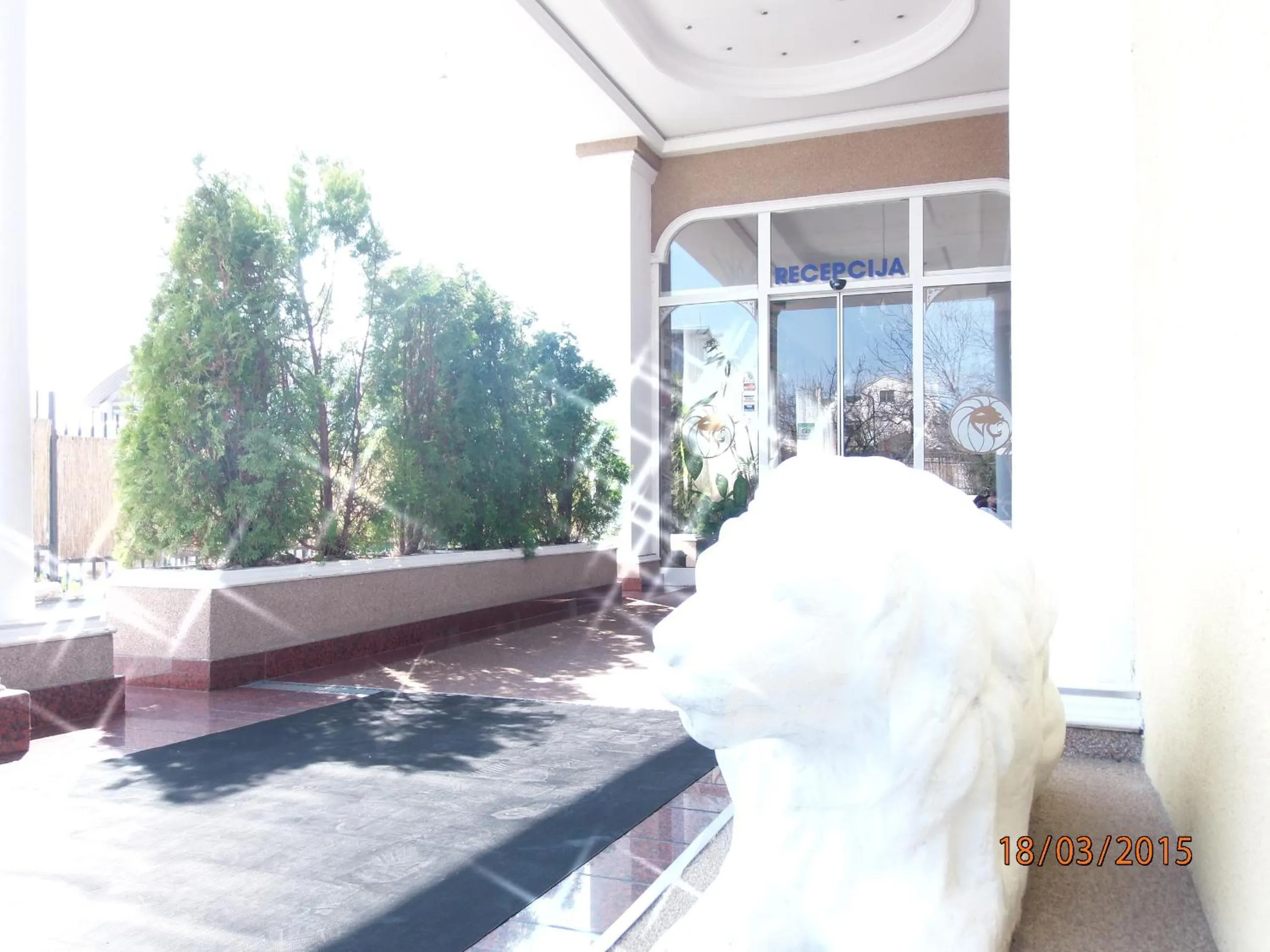 Facade/entrance, Bed in Garni Hotel Lav