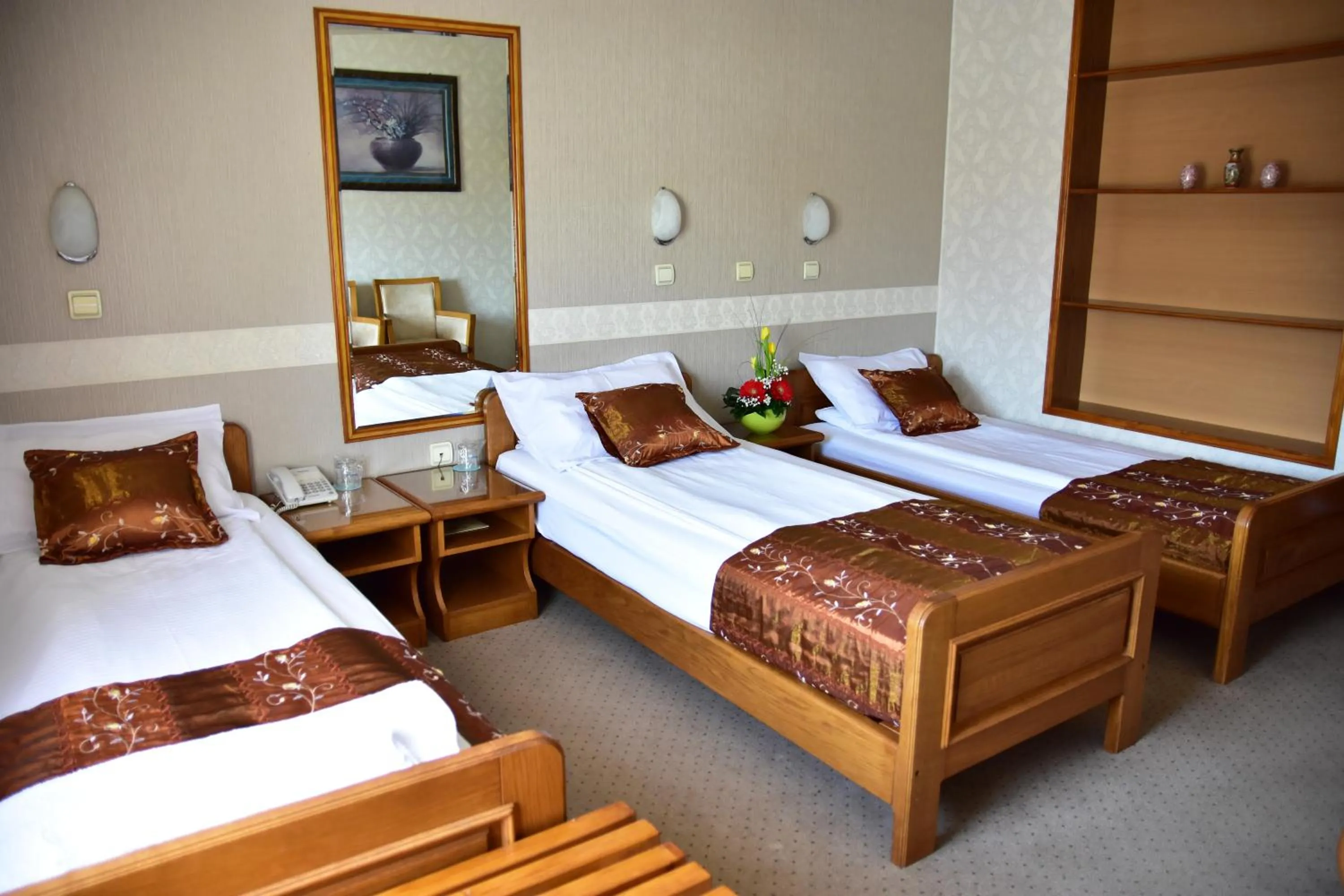 Bed in Garni Hotel Lav