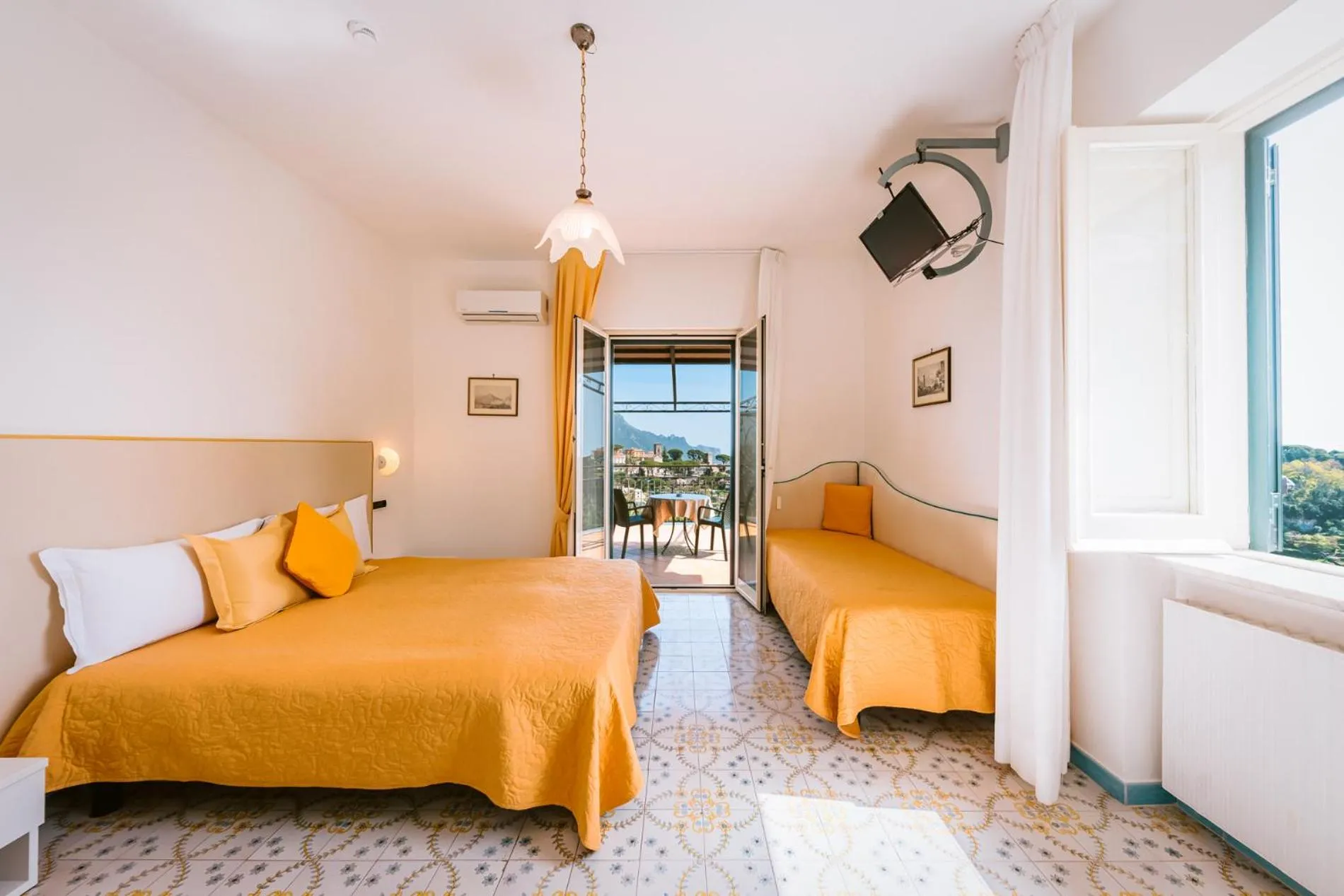 Bed in Hotel Villa Giuseppina