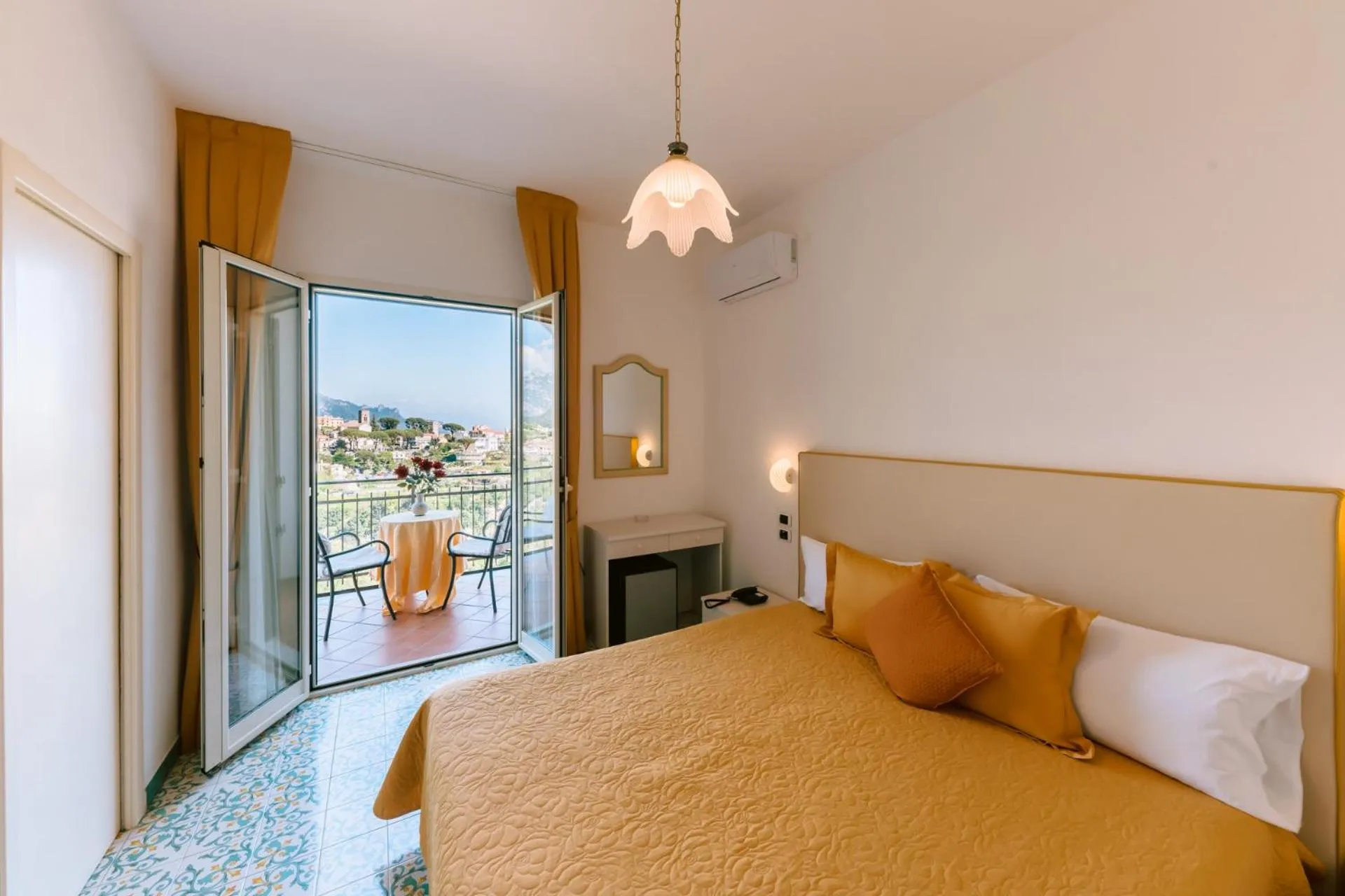 Bed in Hotel Villa Giuseppina