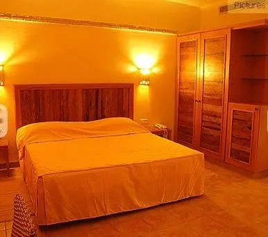 Photo of the whole room, Bed in Sahara Douz