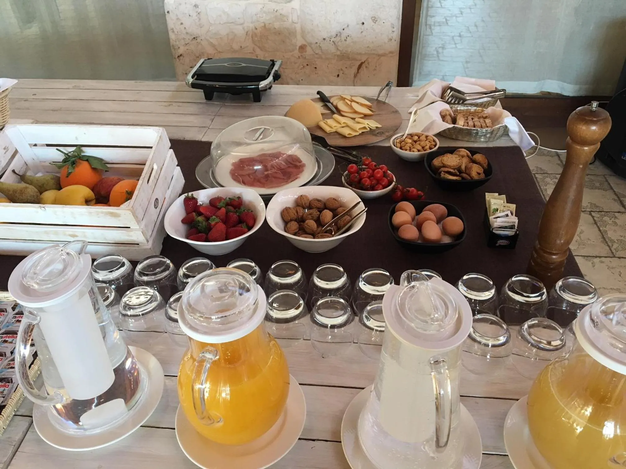 Buffet breakfast in Relais Masseria Serritella