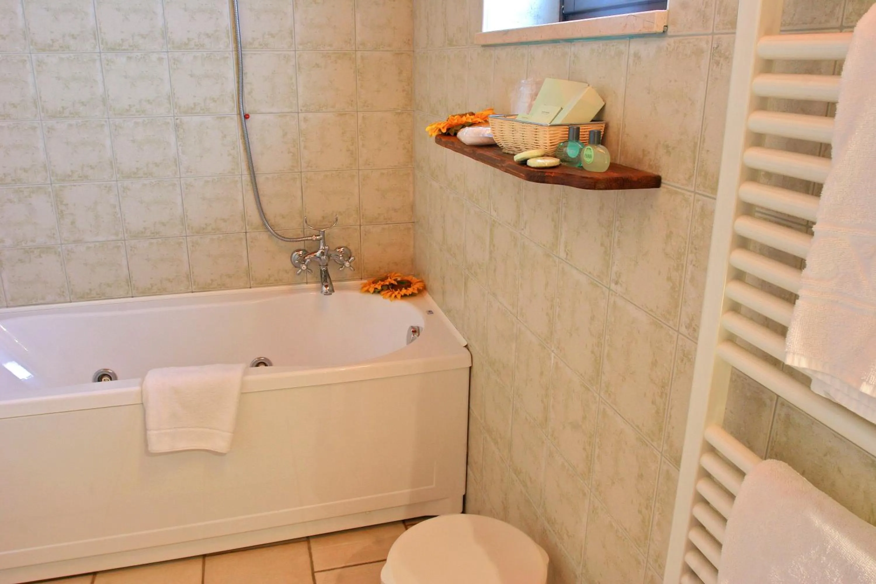 Bathroom in Relais Masseria Serritella