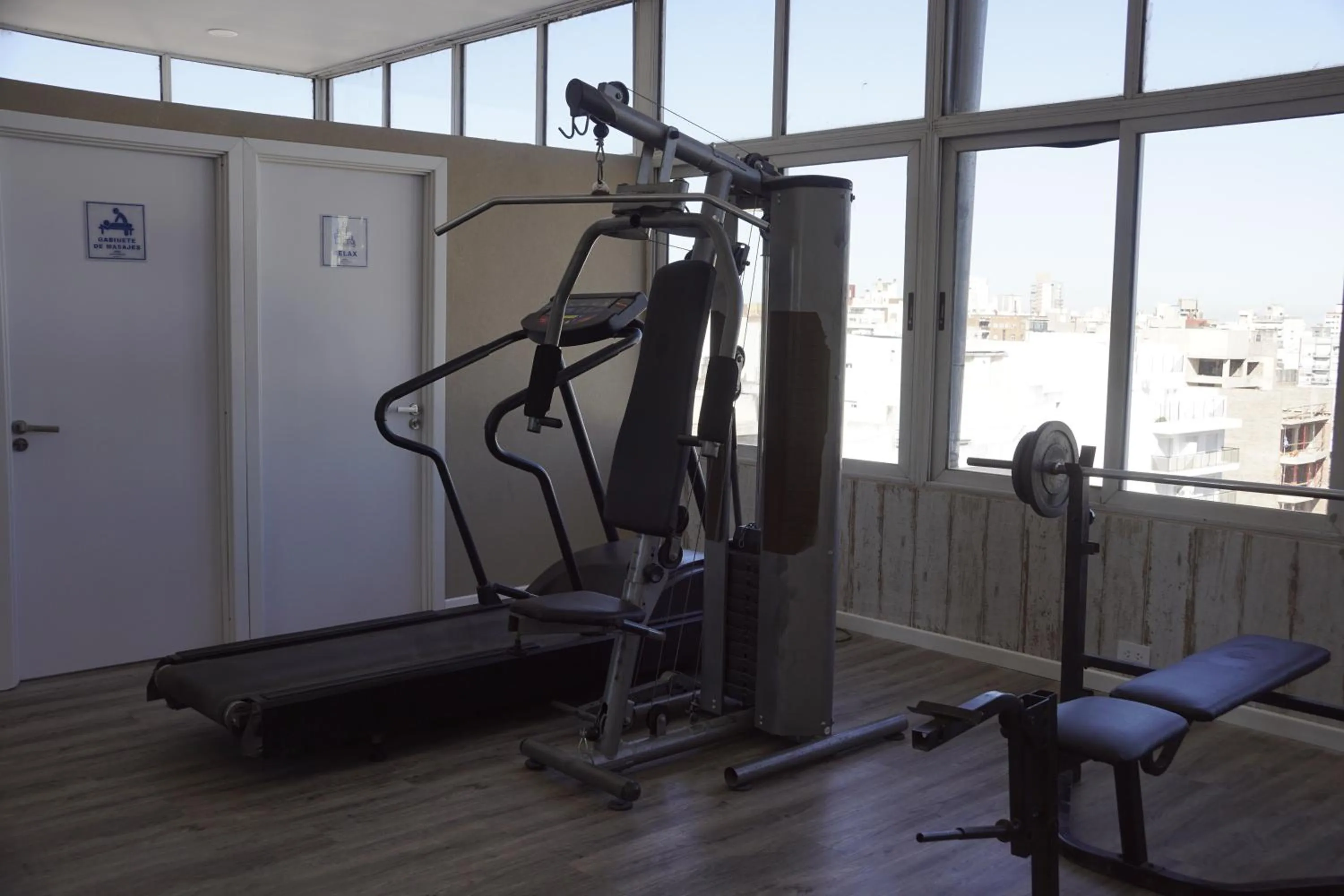 Fitness centre/facilities in Hotel Howard Johnson Rosario