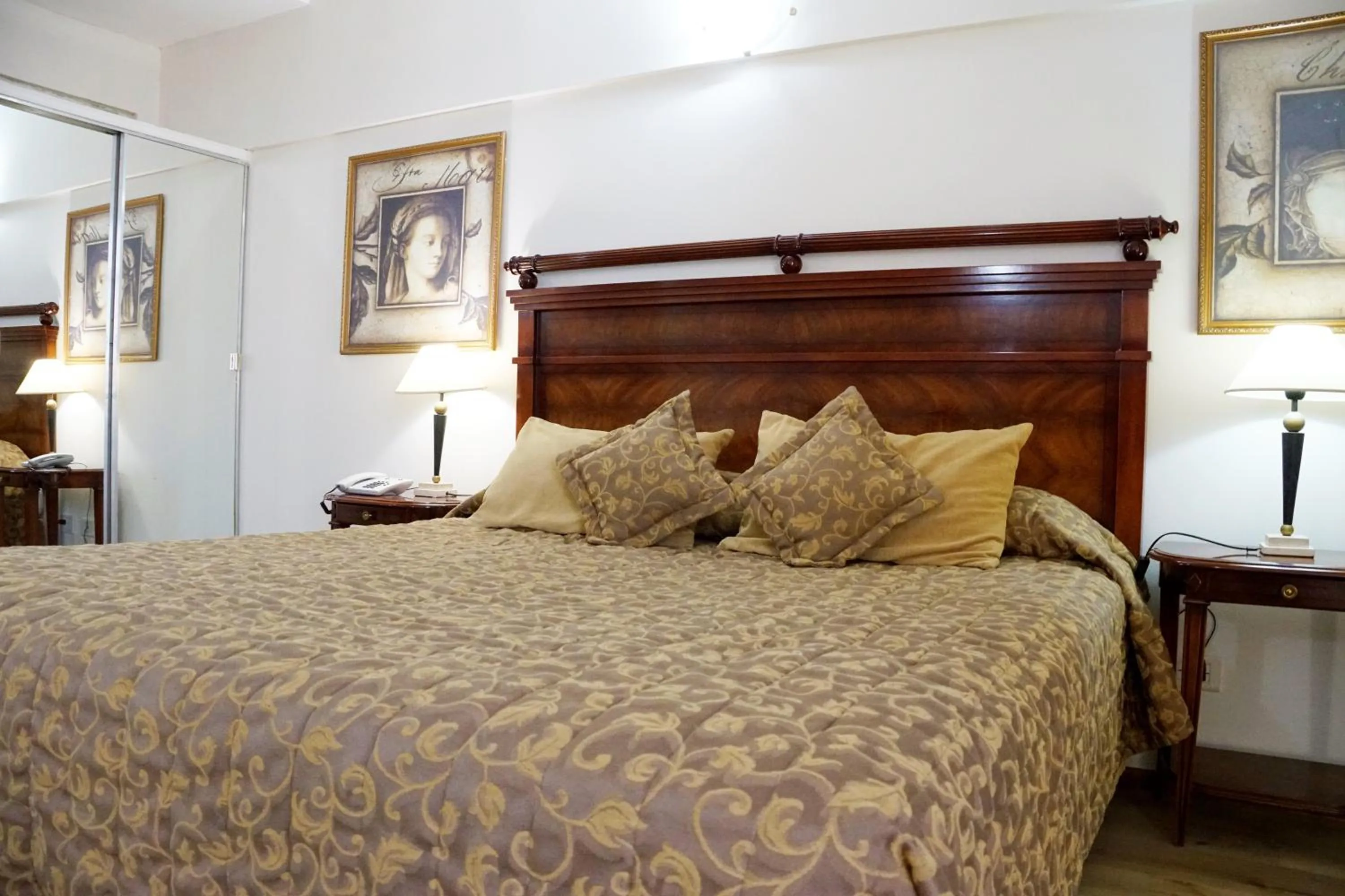 Bed in Hotel Howard Johnson Rosario