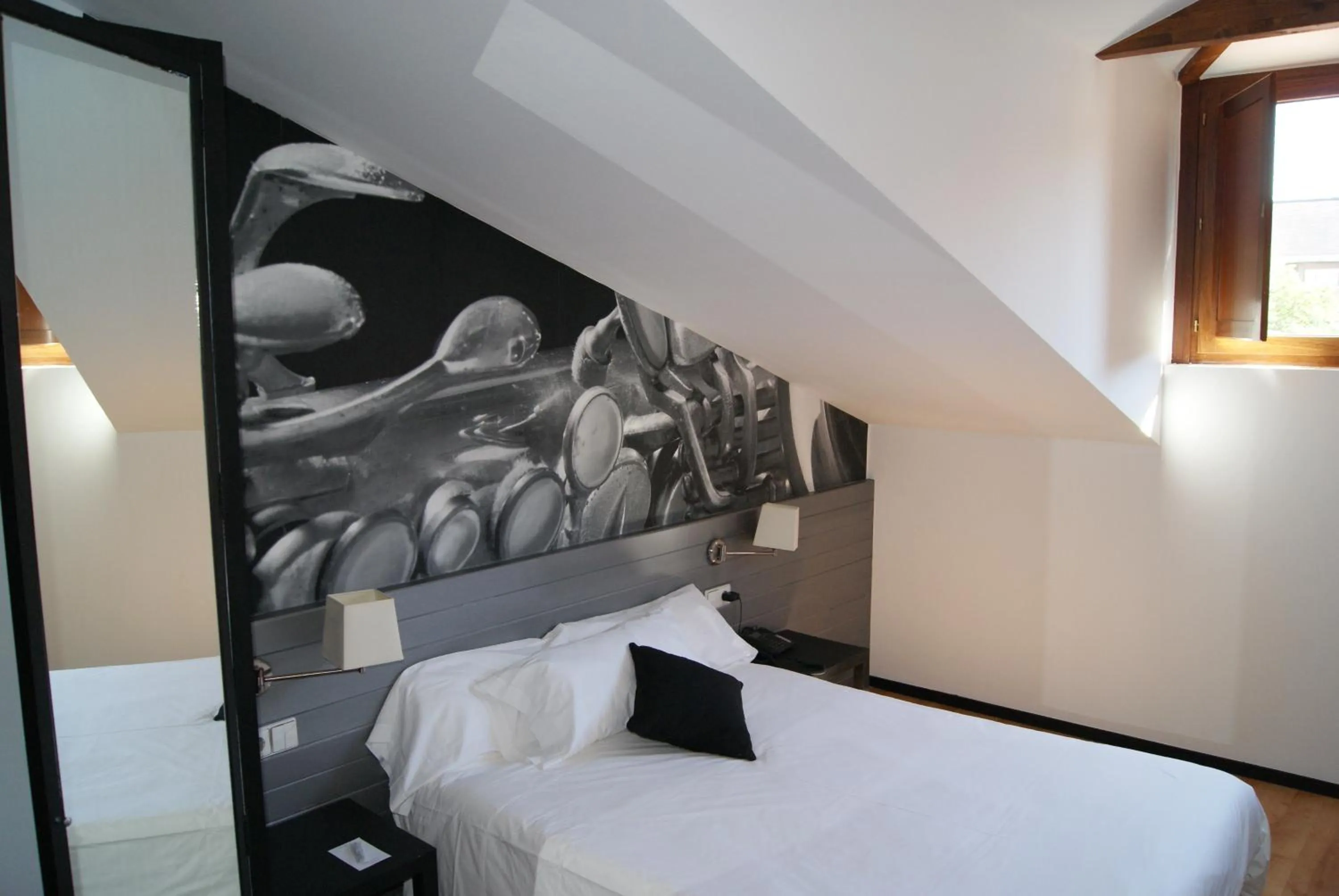 Bed in Abba Jazz Hotel Vitoria