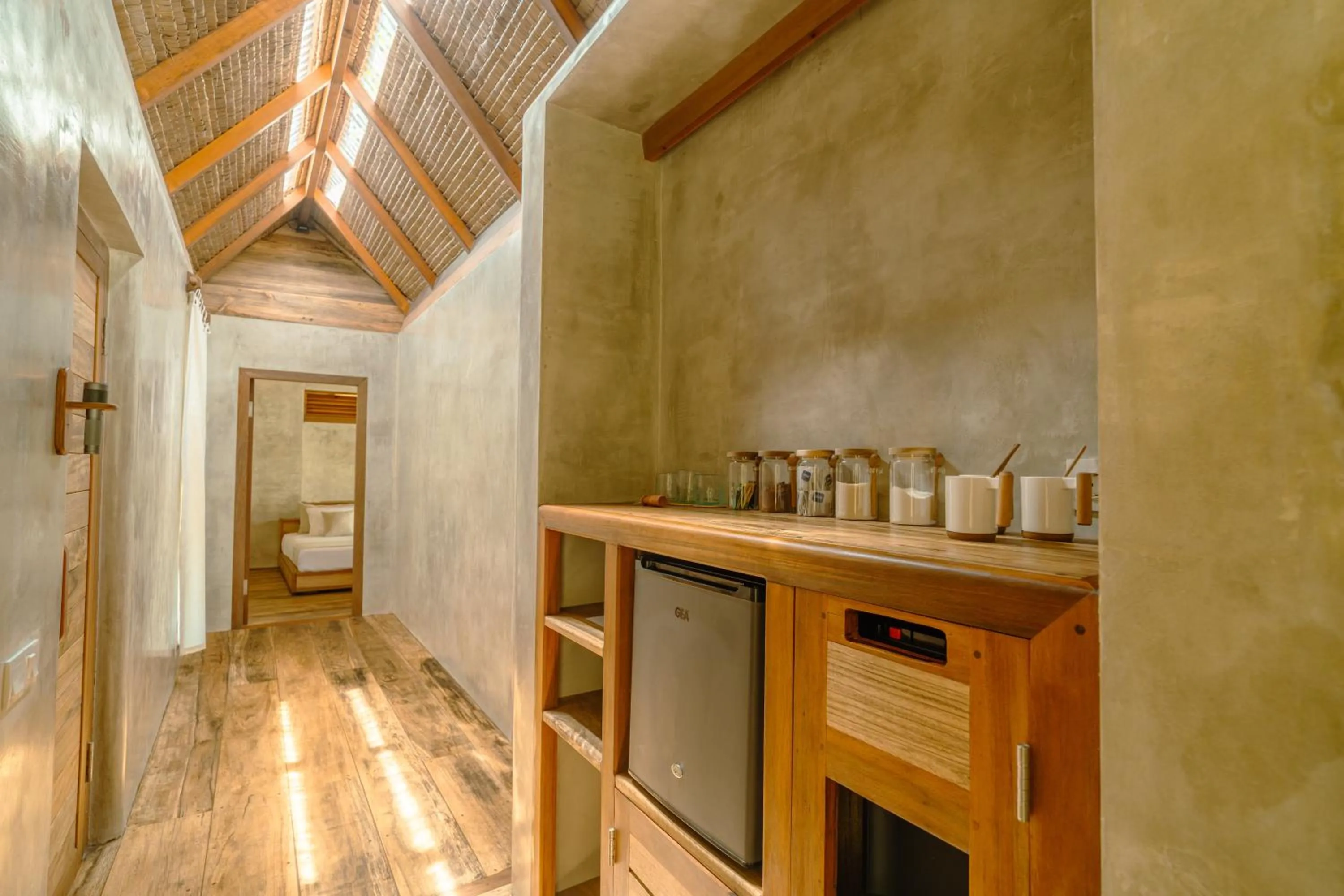 Coffee/tea facilities in Coral Eye Boutique Resort and Marine Outpost